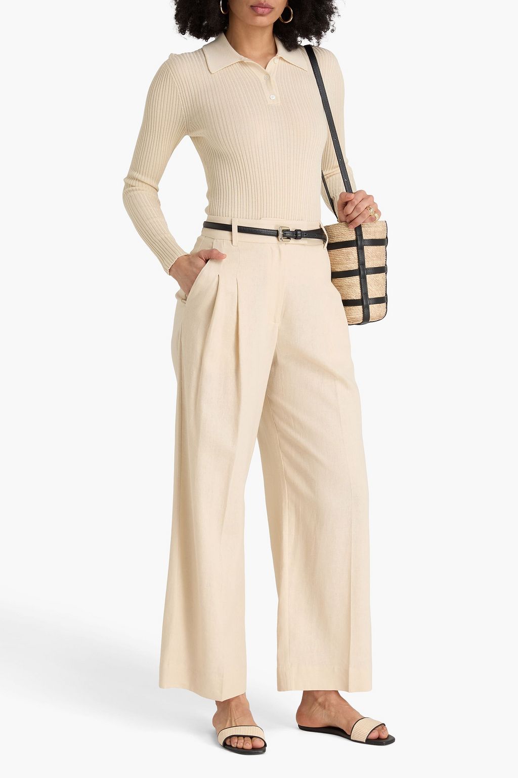 BY MALENE BIRGER بنطال "سيمباريا" من قماش رقيق مصنوع من مزيج الكتّان بقصة أرجل واسعة ومزين بكسرات