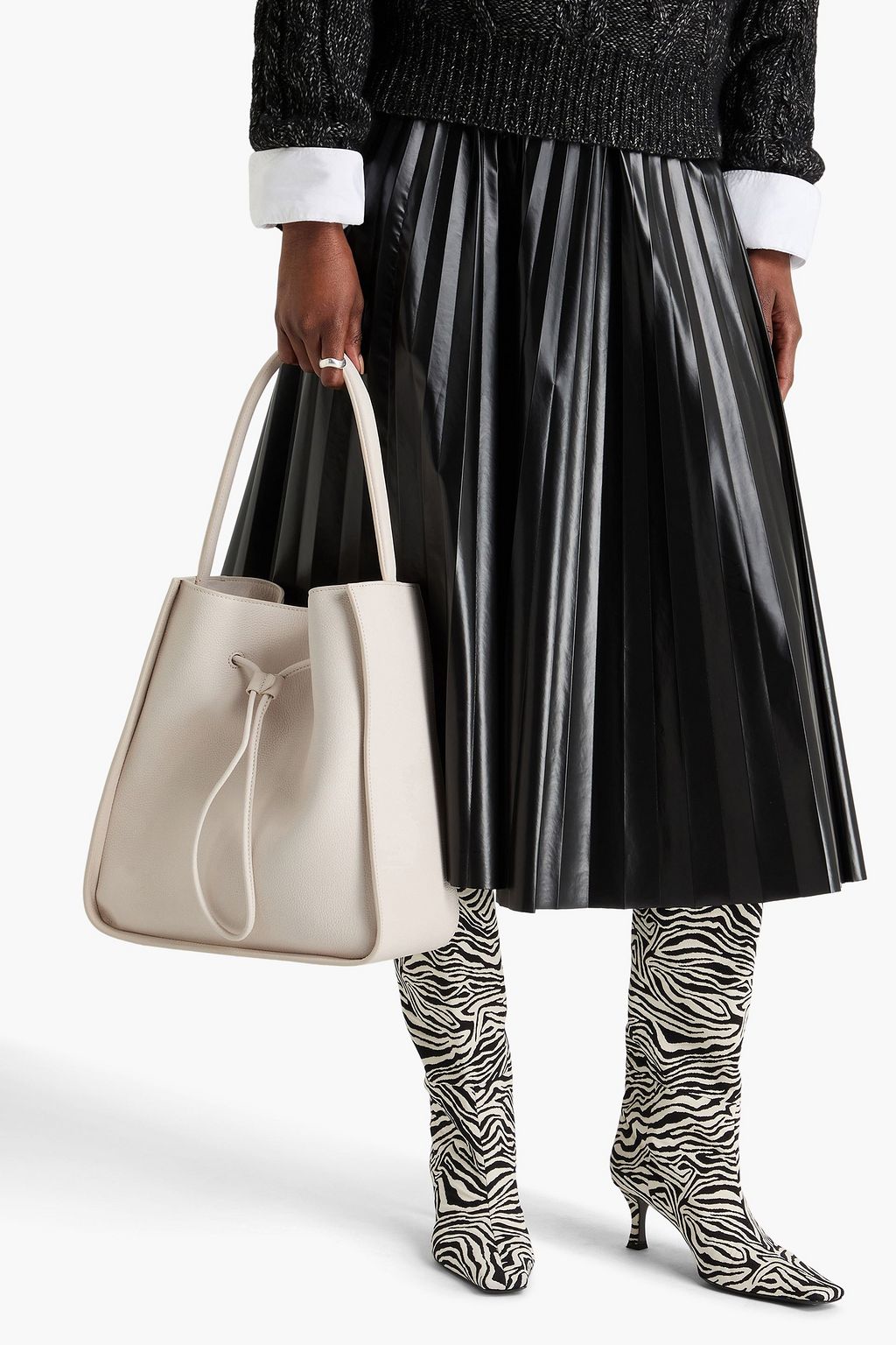 3.1 PHILLIP LIM حقيبة باكيت "سوليل" كبيرة من الجلد المحبب