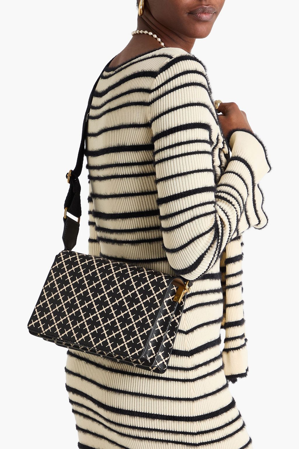 BY MALENE BIRGER حقيبة كتف لوينا بطبعات