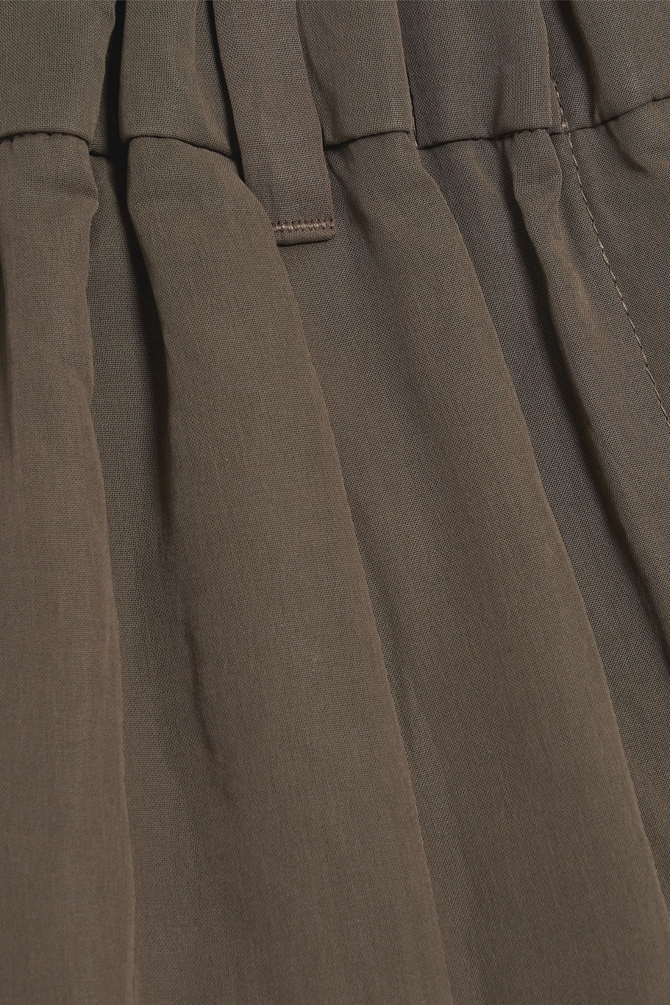 Brunello Cucinelli Pleated Cotton-organdie Shorts In Chocolate