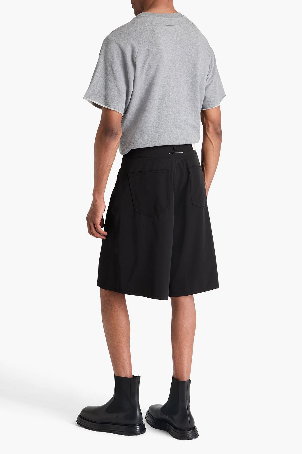 MM6 MAISON MARGIELA شورت من التويل المطاط