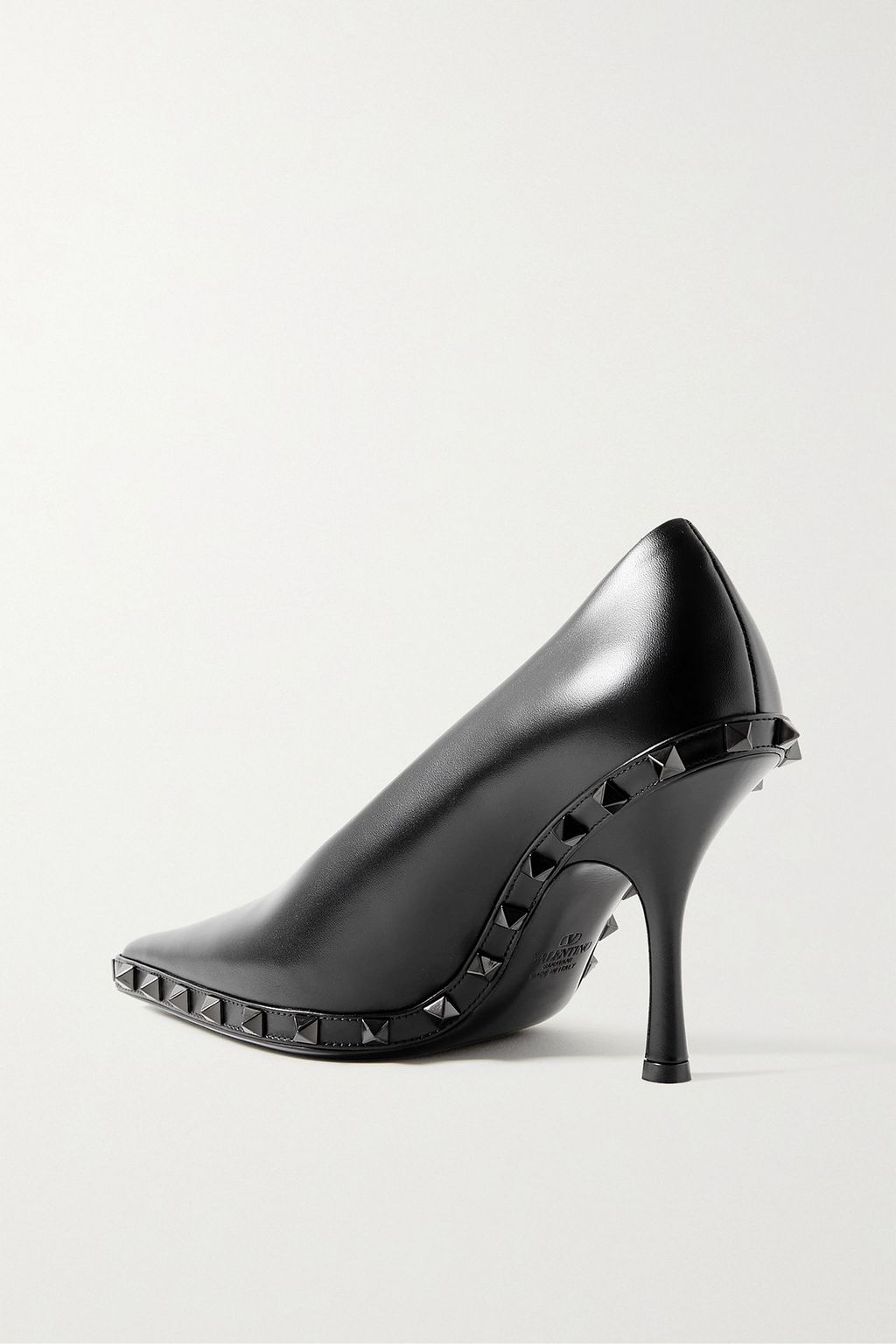 VALENTINO GARAVANI Rockstud 100 leather pumps