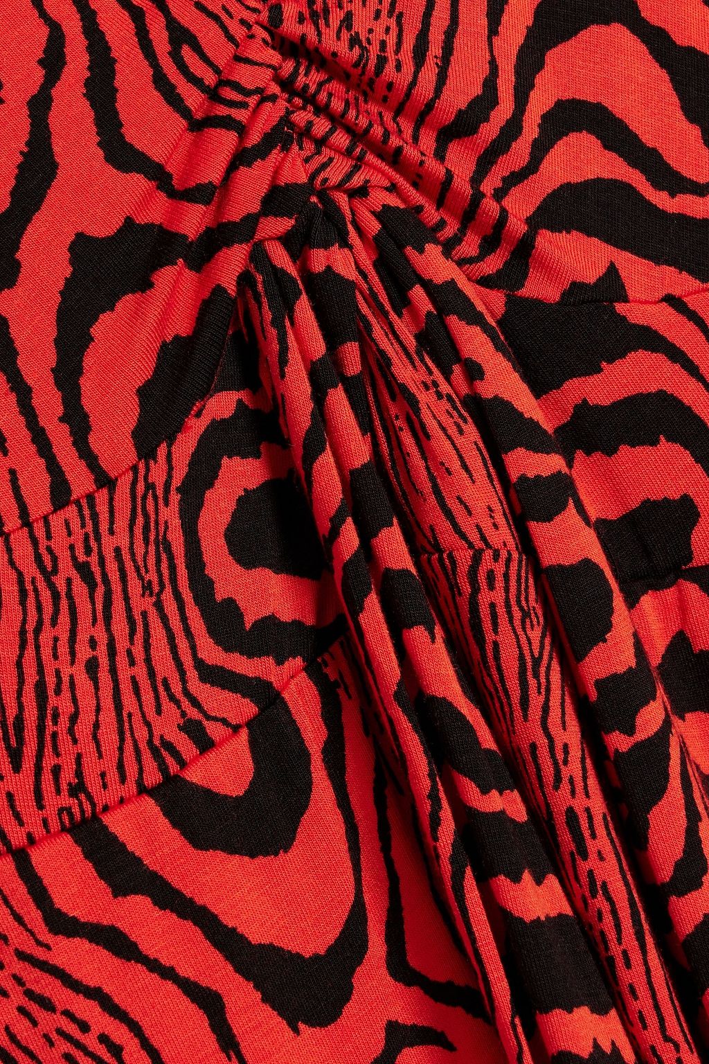 DIANE VON FURSTENBERG جمبسوت "أوريليا" من الجيرسي المطاط بأرجل واسعة بطبعة جلد الحمار الوحشي