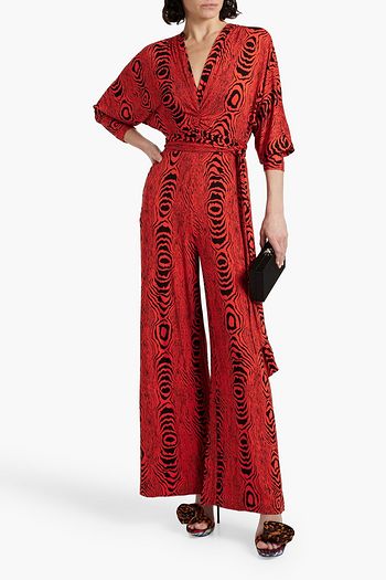 DIANE VON FURSTENBERG جمبسوت "أوريليا" من الجيرسي المطاط بأرجل واسعة بطبعة جلد الحمار الوحشي