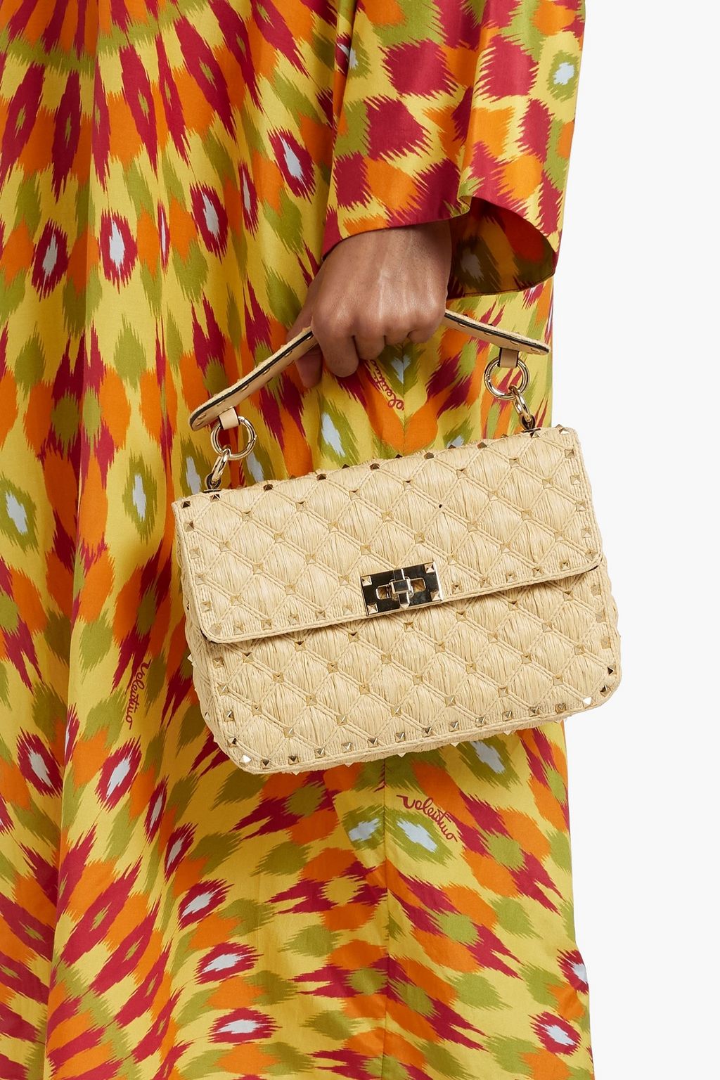 VALENTINO GARAVANI Rockstud Spike quilted raffia shoulder bag