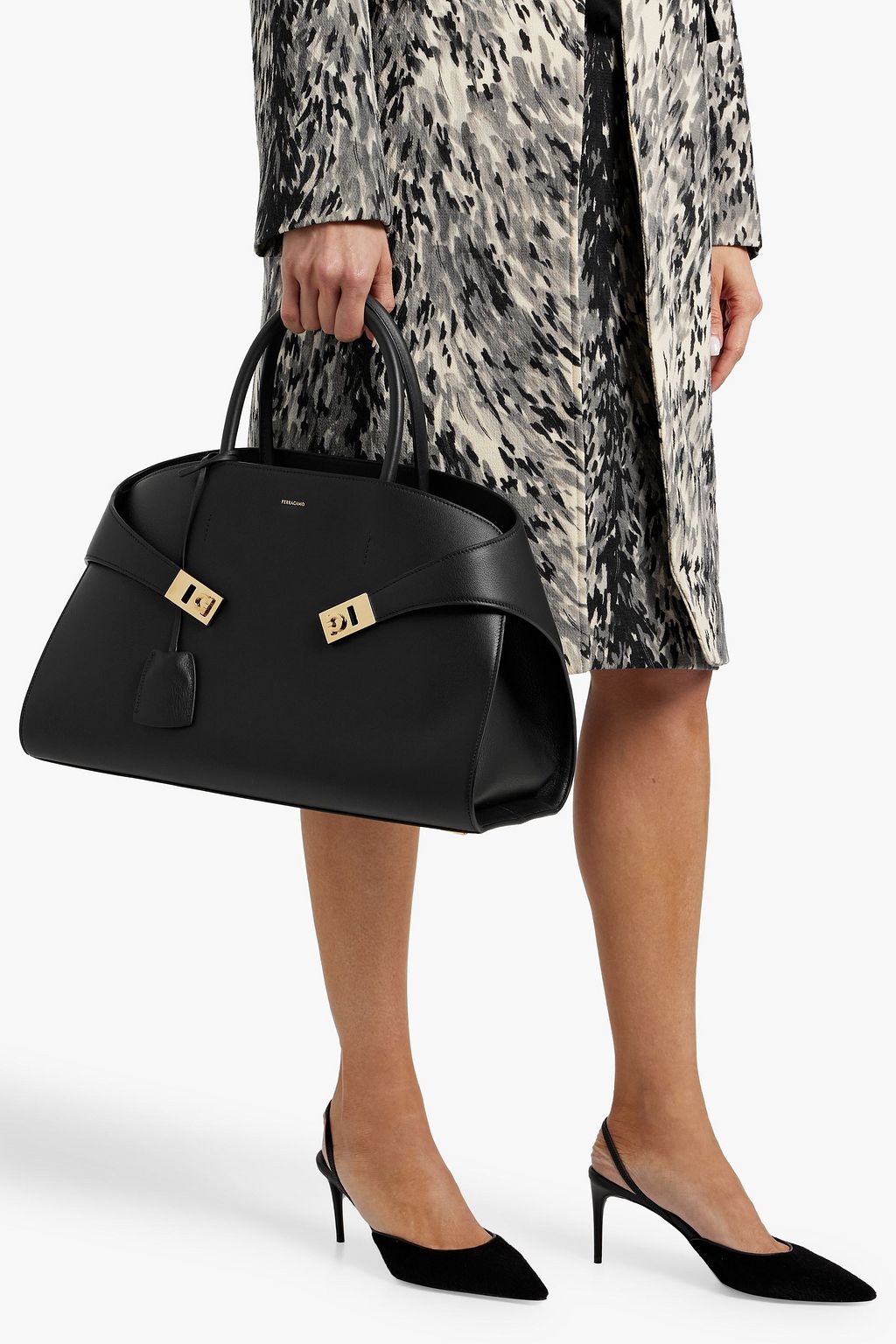 FERRAGAMO Hug textured-leather tote