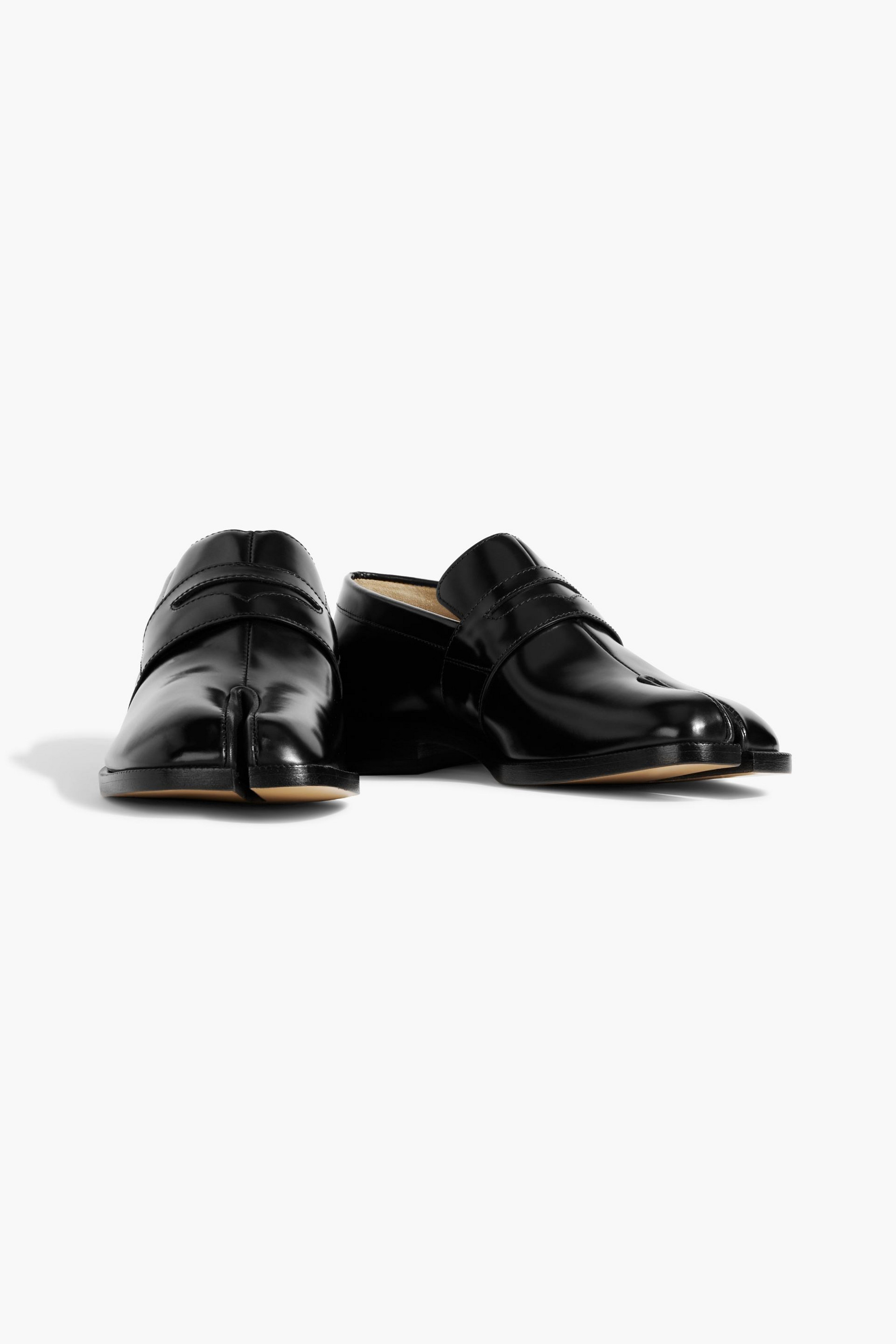 Maison Margiela - Tabi split-toe glossed-leather loafers | Plush
