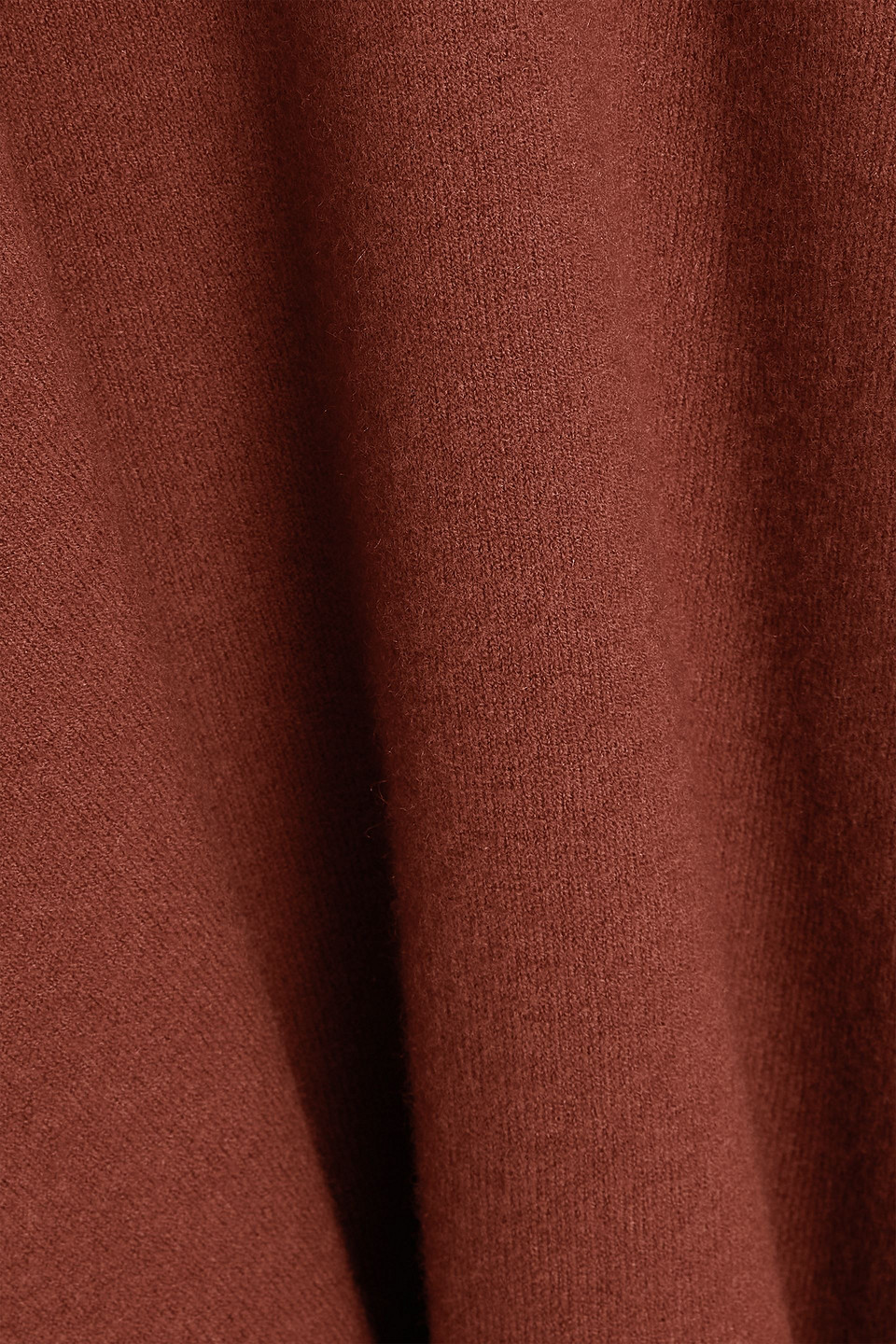 Vince Raglan Turtle Neck Sweater In Rosewood In Brown