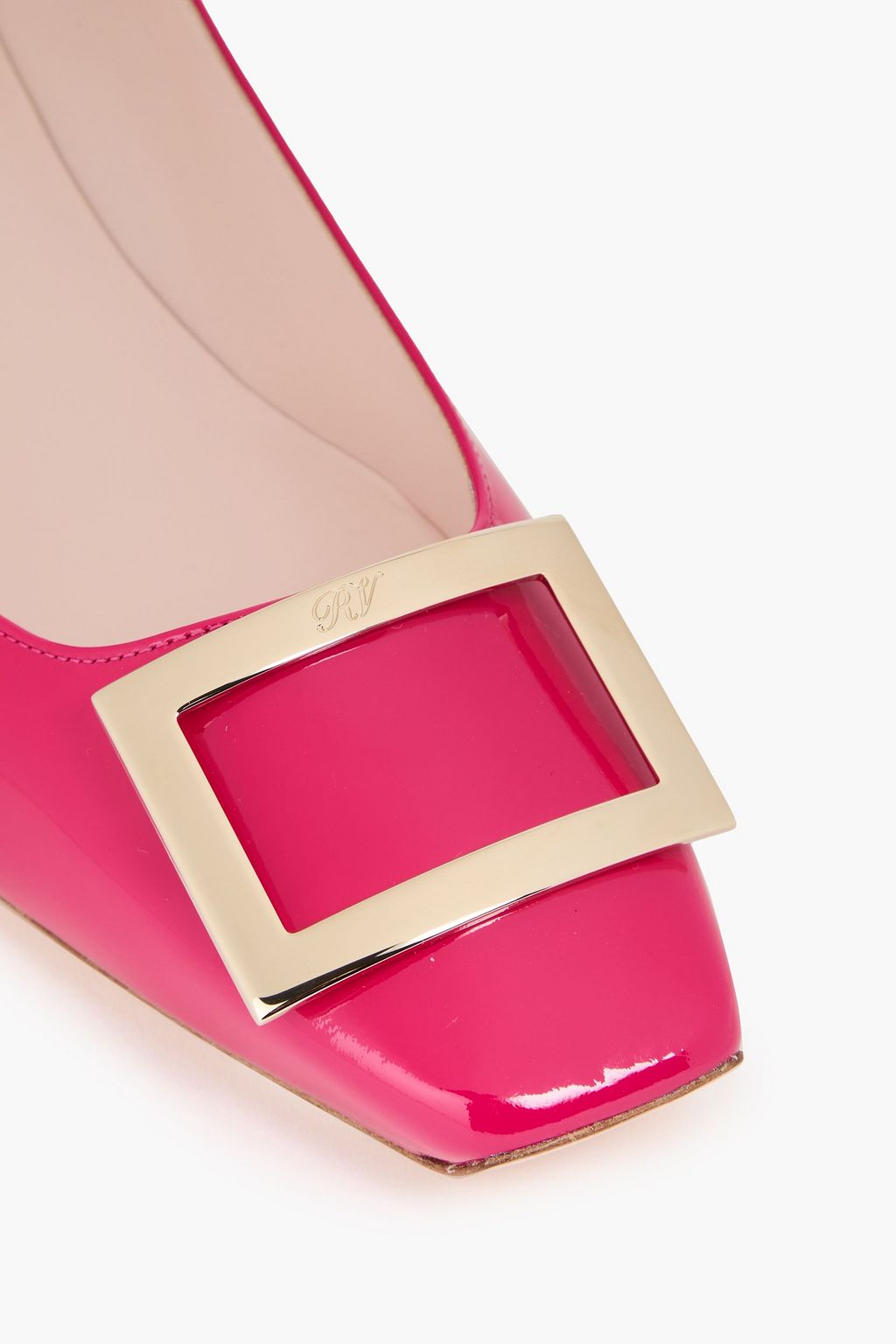 ROGER VIVIER حذاء ’ترومبيت’ بكعب عالٍ من الجلد اللامع