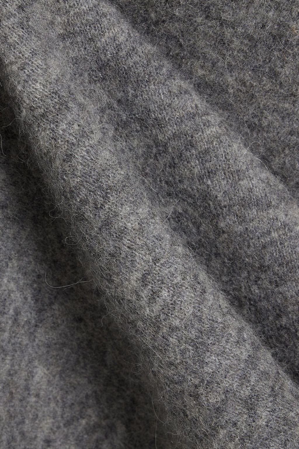 VINCE. Knitted sweater