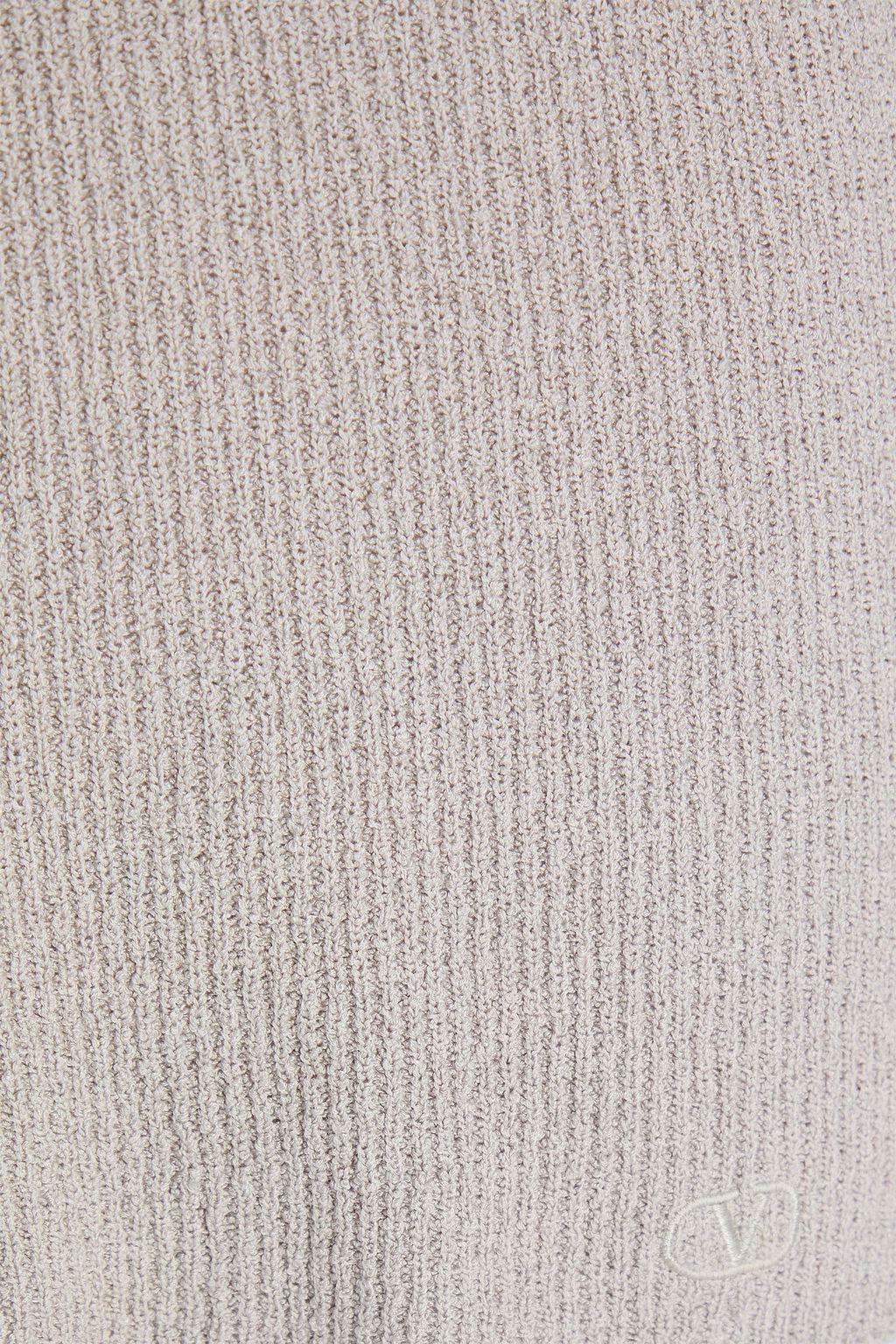 VALENTINO GARAVANI كنزة رياضية من الحرير محاكة بنمط بوكليه بتصميم مضلّع