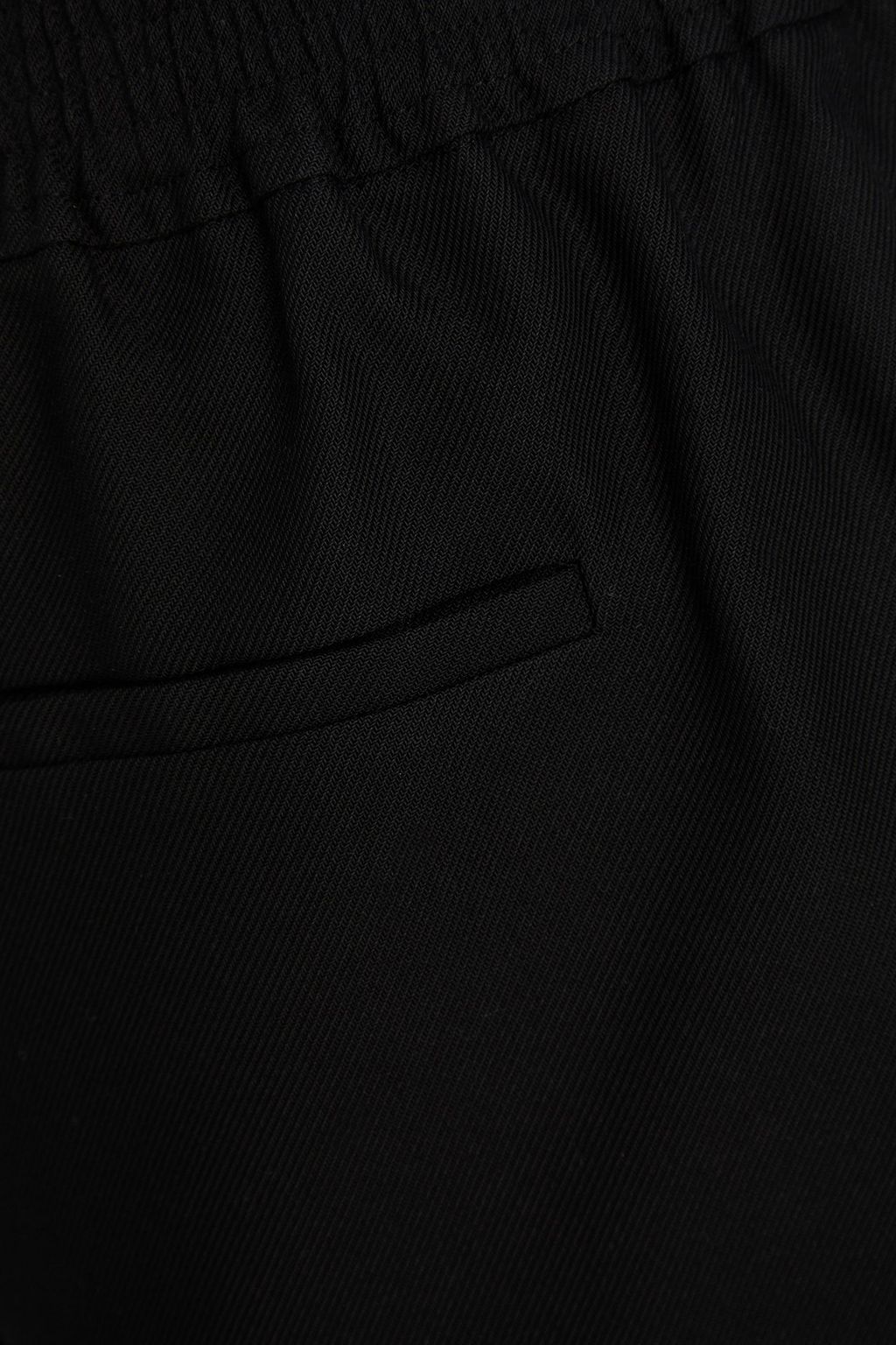 VALENTINO GARAVANI シルクツイル ショートパンツ タック入り