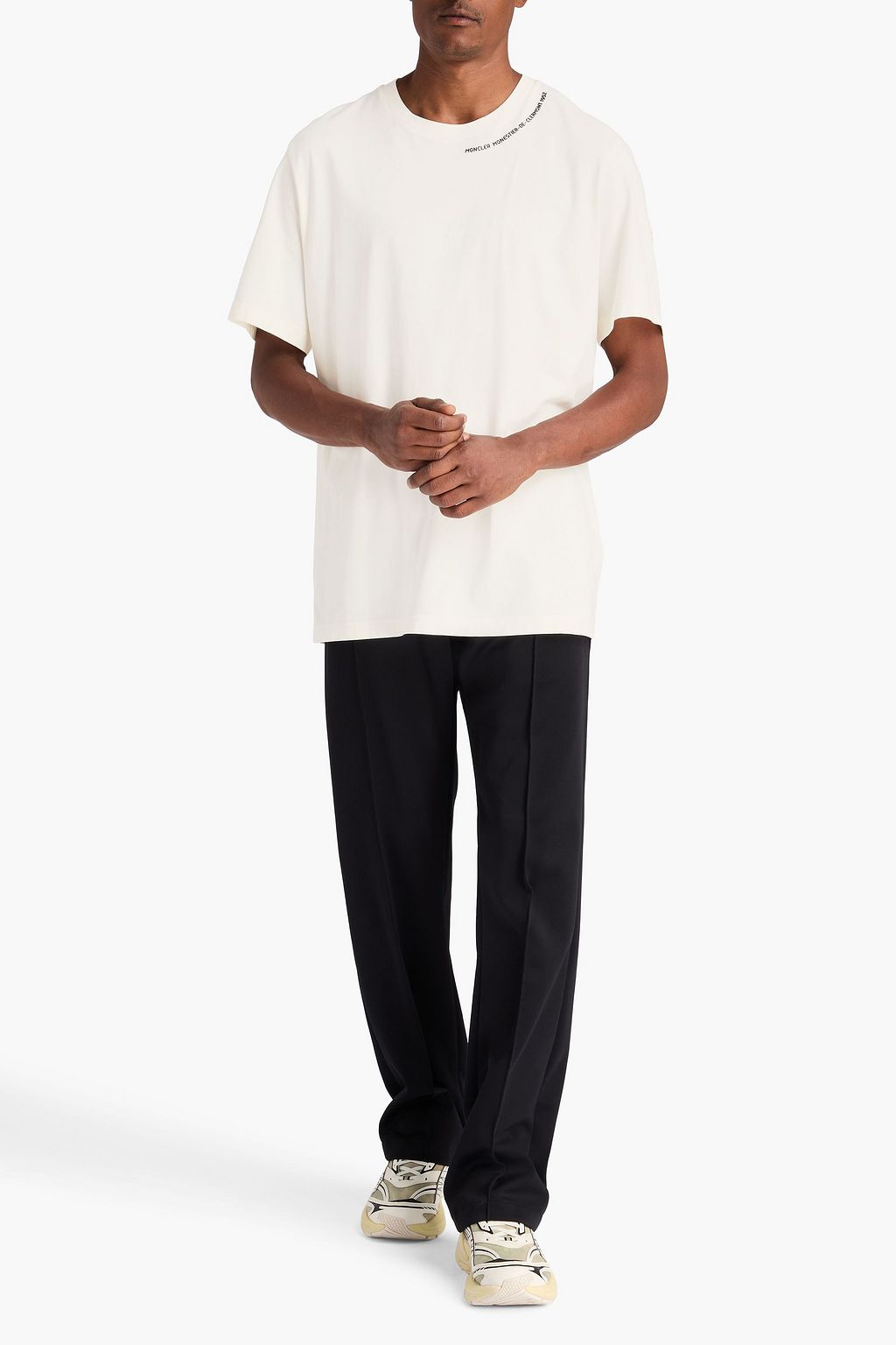 MONCLER コットンジャージー Tシャツ プリント入り