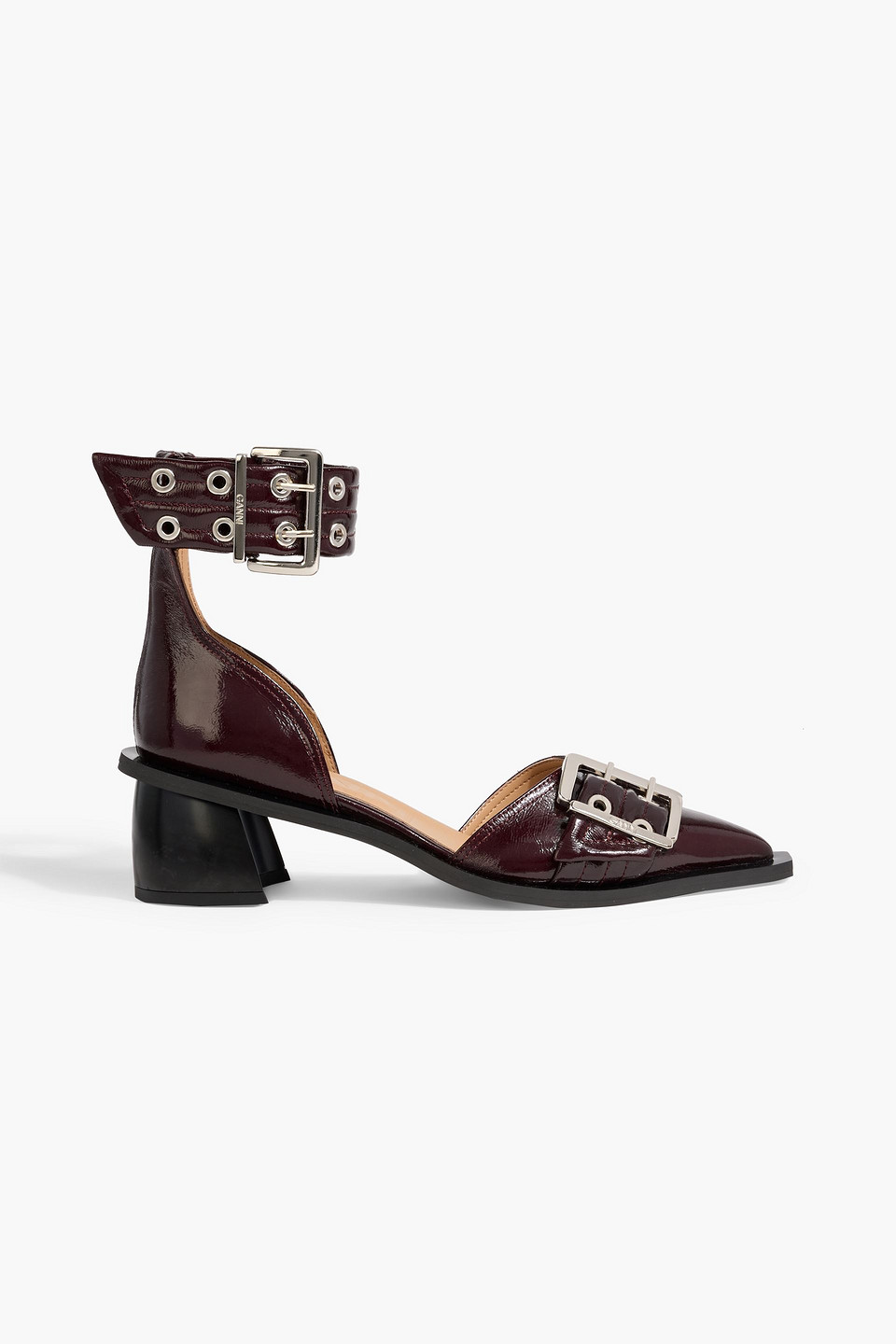 Buckled pumps
