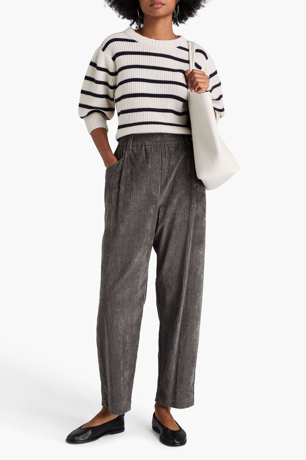 BRUNELLO CUCINELLI コットン混コーデュロイ テーパードパンツ タック入り