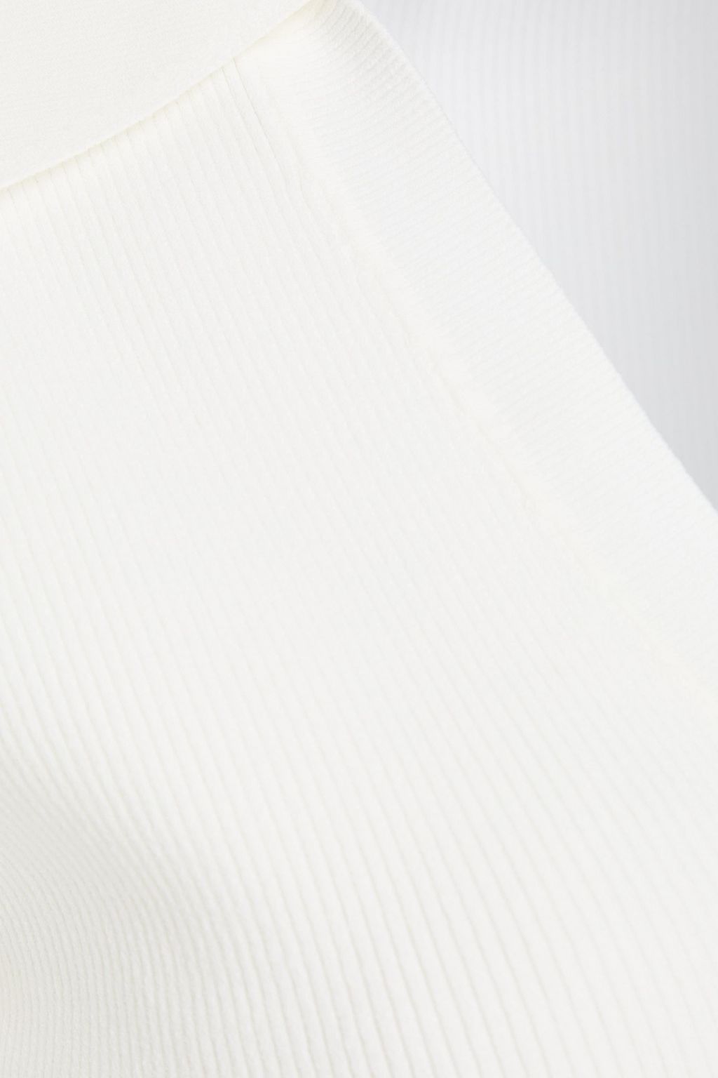 VERONICA BEARD Emily Poloshirt aus Rippstrick