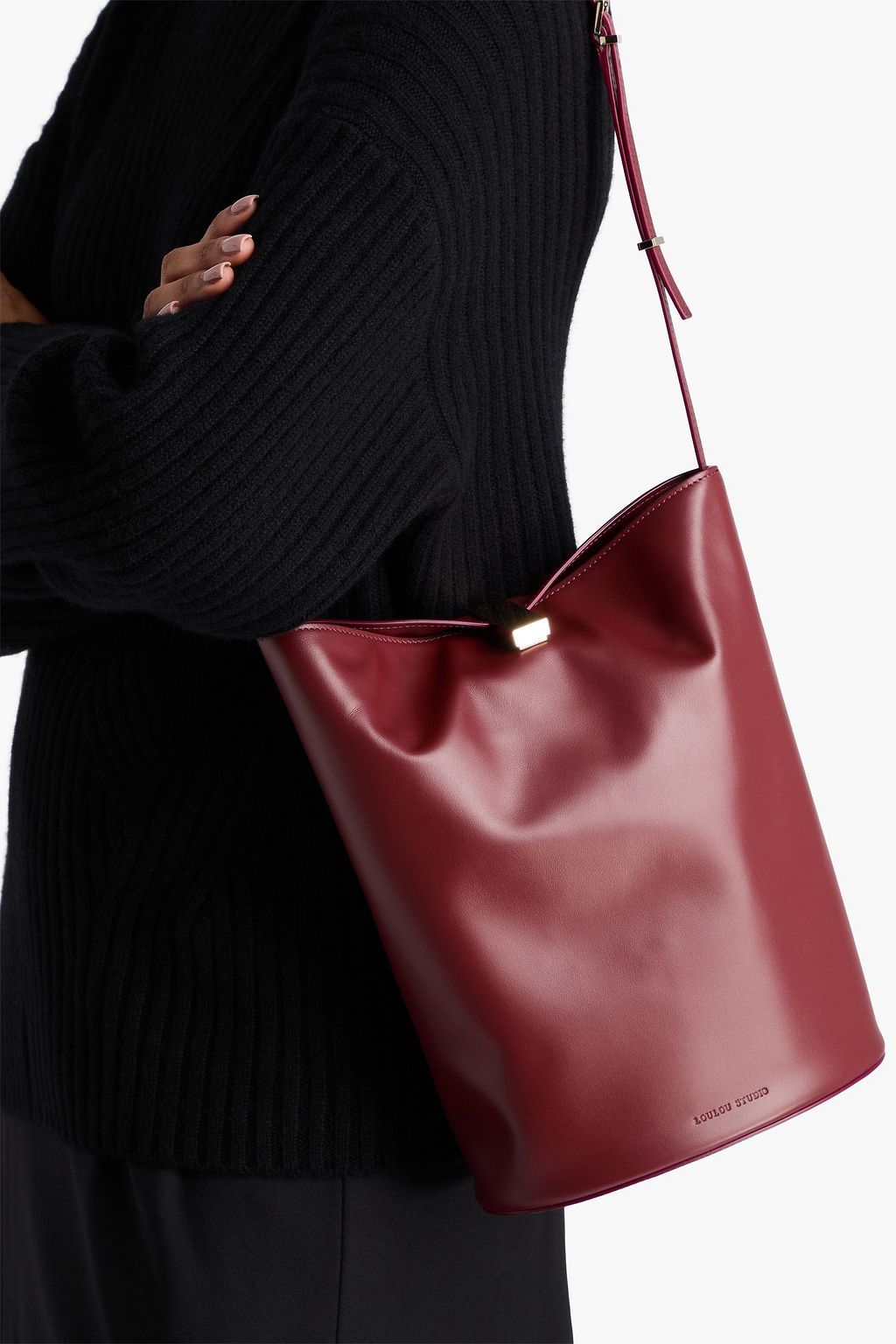 LOULOU STUDIO Cate Beuteltasche aus Leder