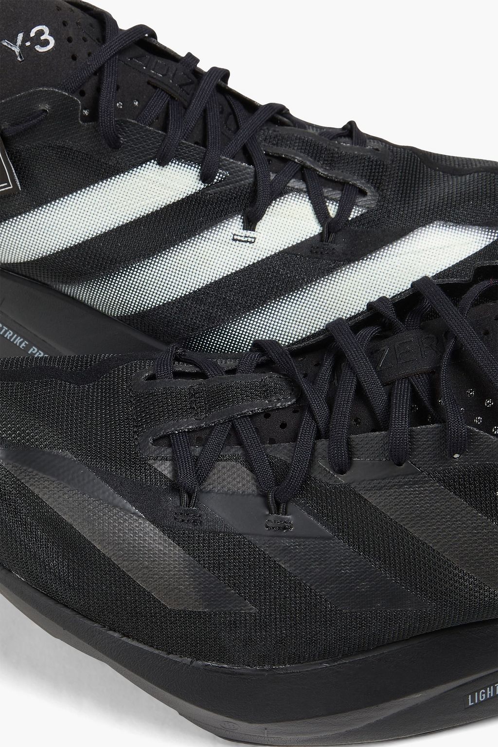Y-3 حذاء سنيكرز “أديوس برو 3.0” من الشبك بتصميم مخطط