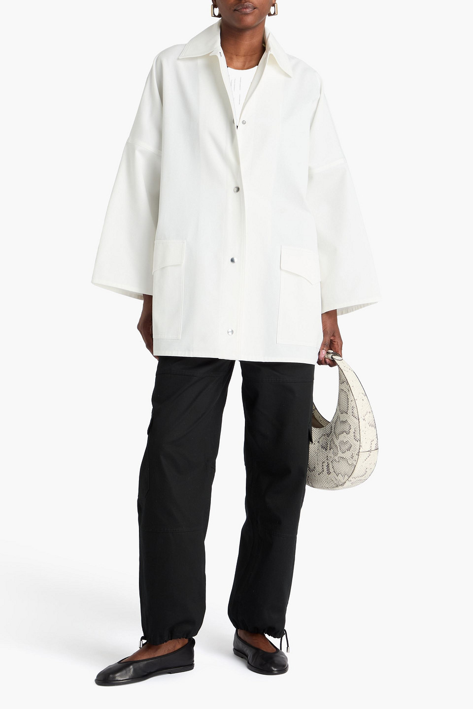 Totême Oversized-hemdjacke Aus Baumwoll-twill In White