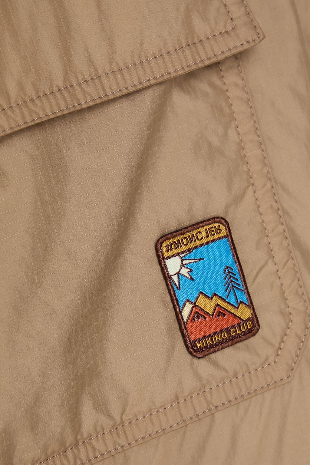 MONCLER GRENOBLE جاكيت بقبعة من قماش ريبستوب