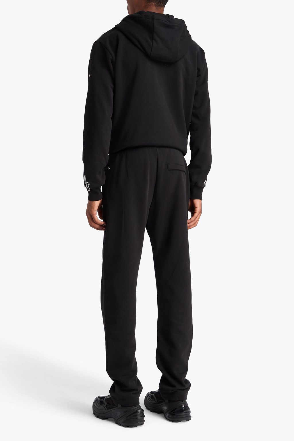 6 MONCLER 1017 ALYX 9SM كنزة هودي من الصوف الناعم ومزيج من القطن مزينة بطبعات