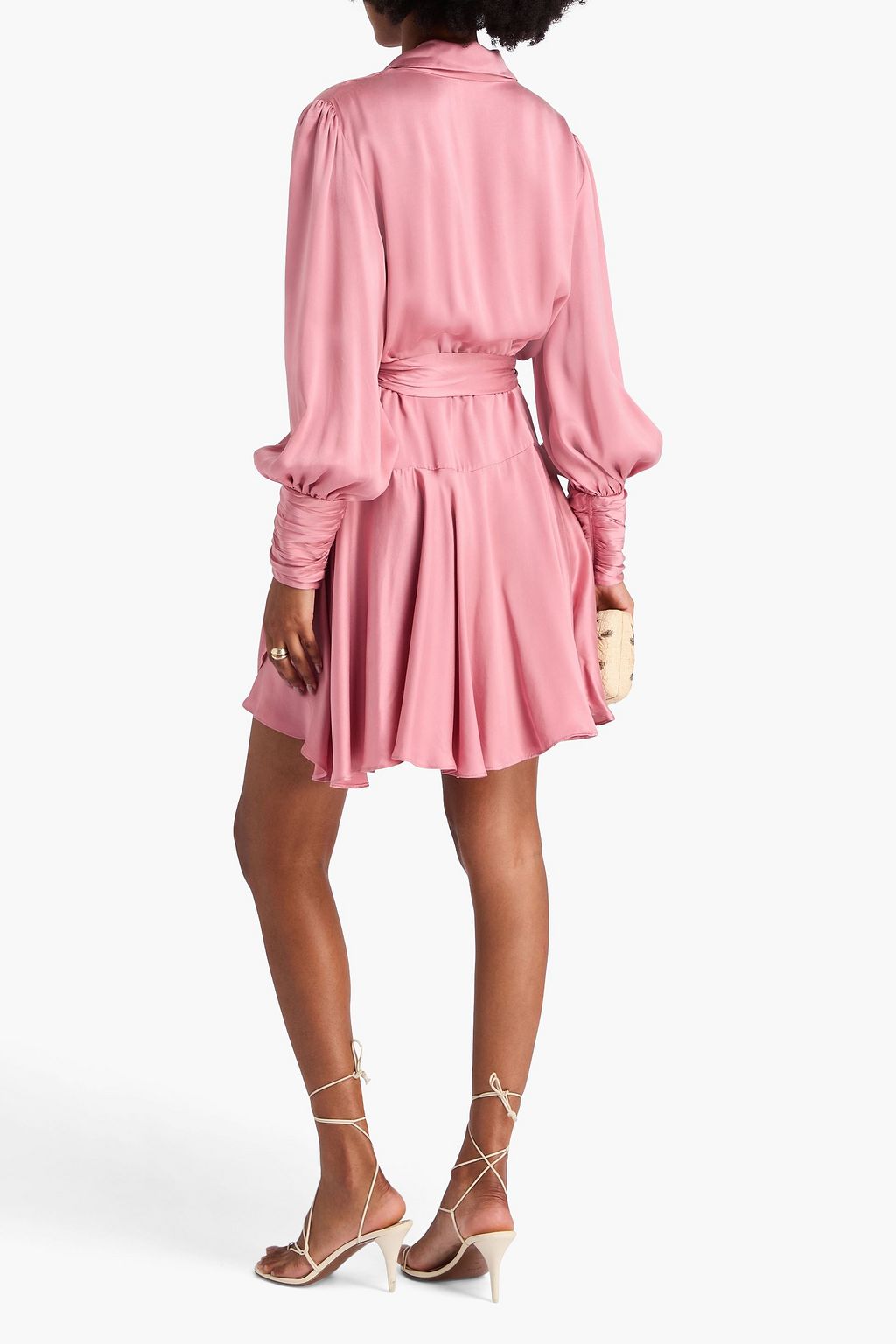 ZIMMERMANN فستان بقصة تلتف حول الجسم وقصير من الساتان الحريري بكشاكش