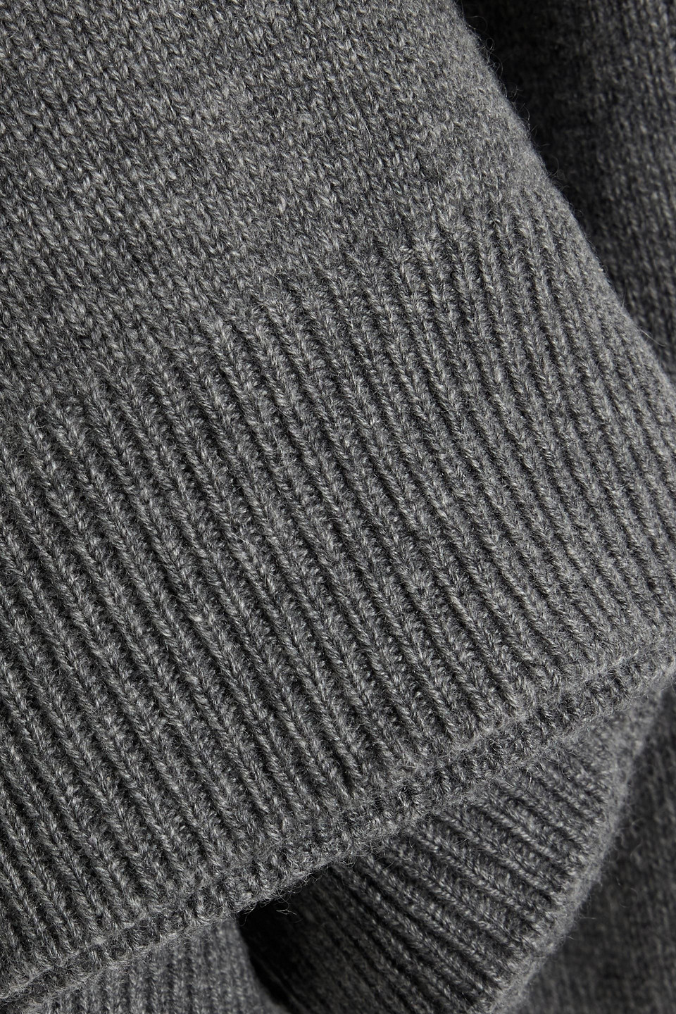 Theory Turtleneck Long Sleeve Sweater In Gray
