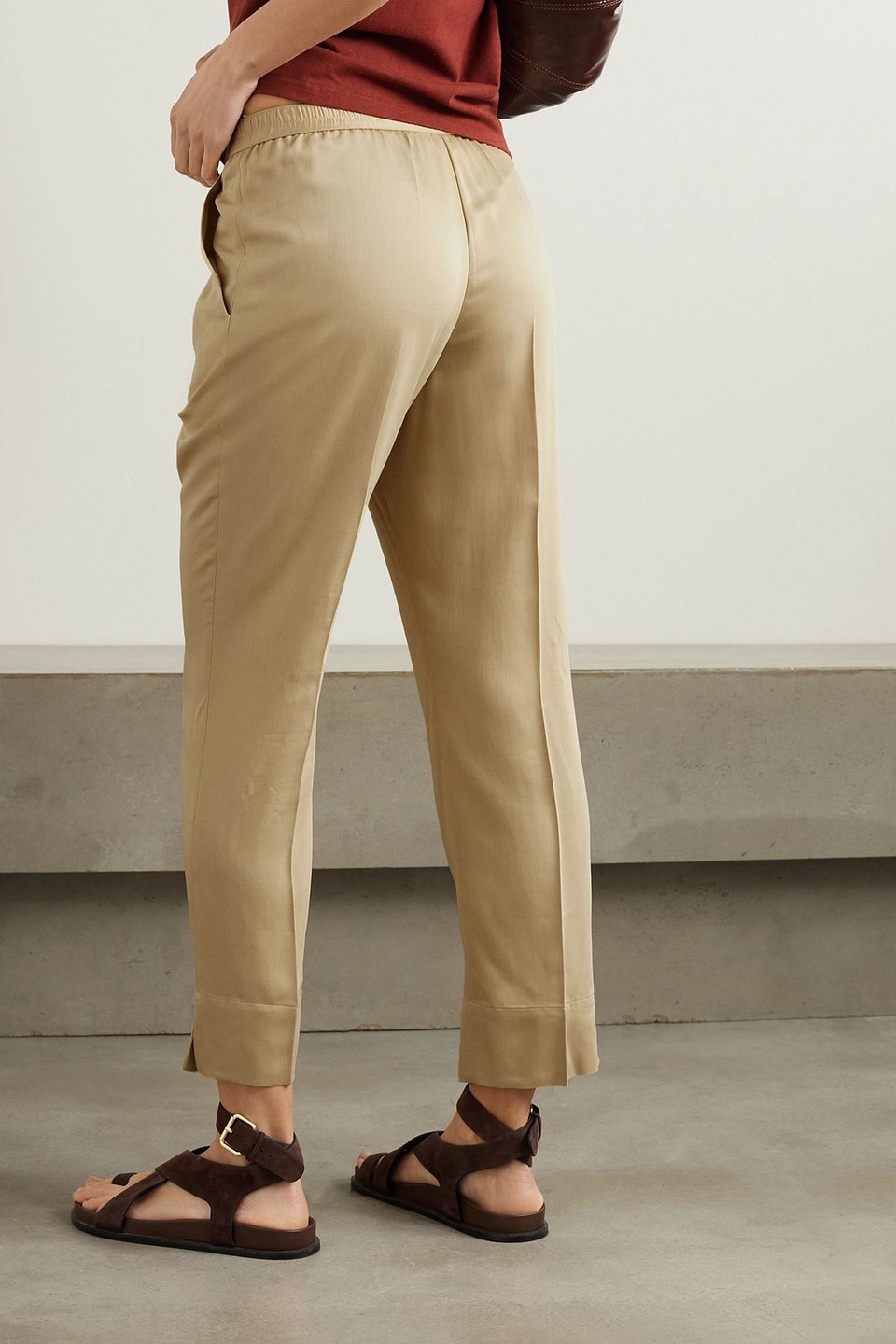 Joseph Tottenham Crepe Tapered Pants In Neutral