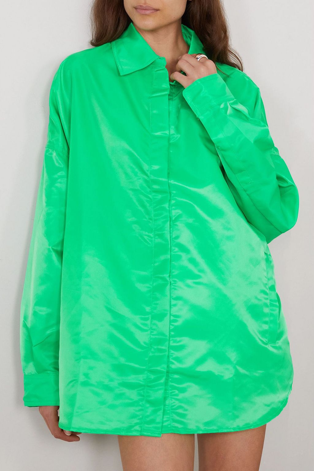 THE FRANKIE SHOP قميص Perla بقصة فضفاضة من نسيج محبوك