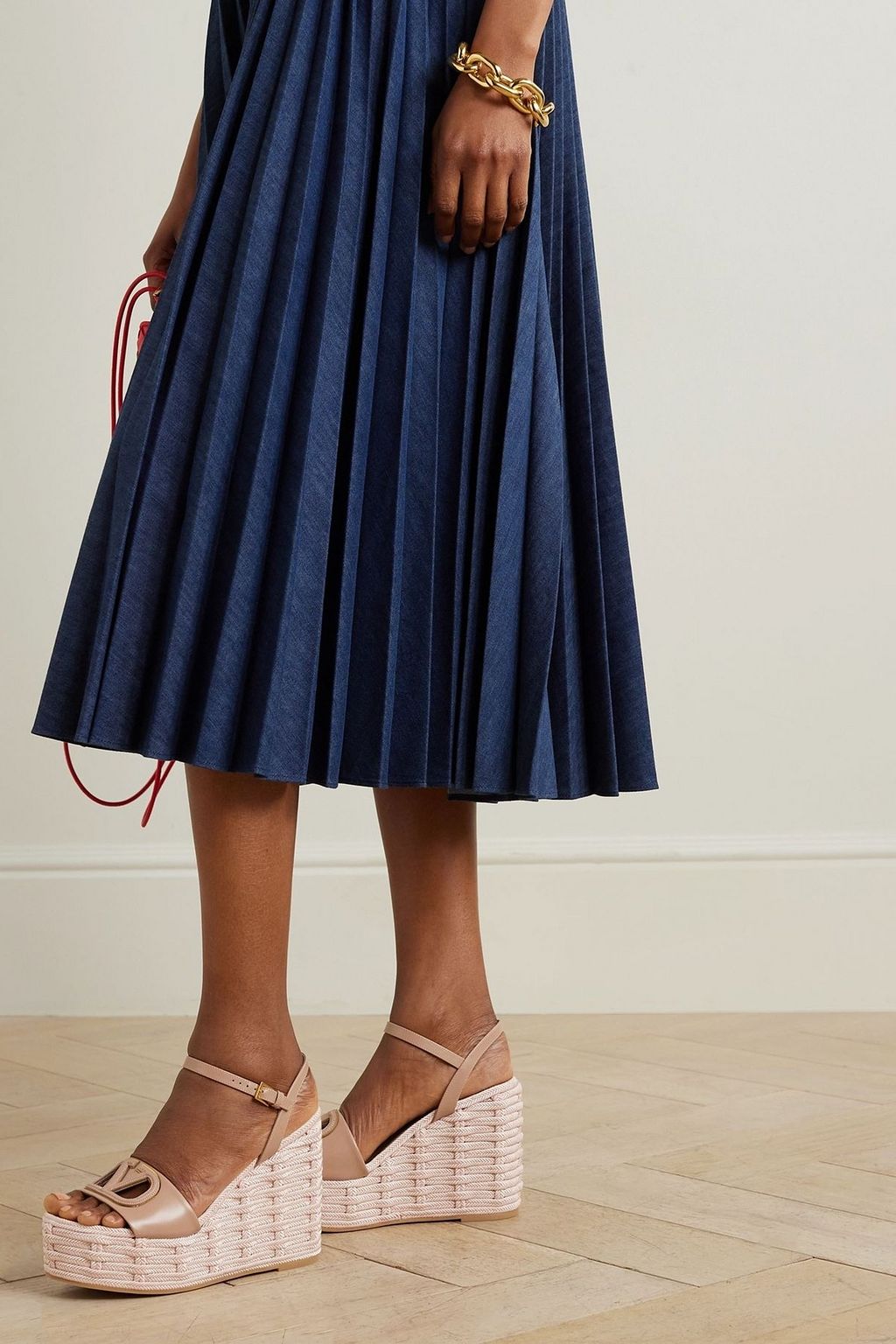 VALENTINO GARAVANI VLOGO cutout leather wedge sandals