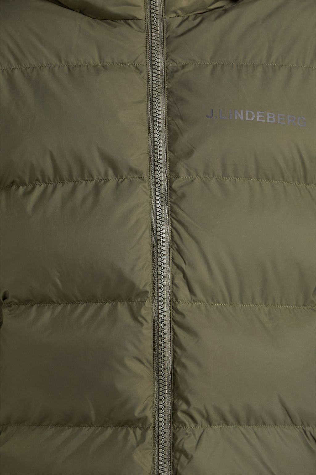 J. LINDEBERG جاكيت باريك من قماش عازل مبطّن