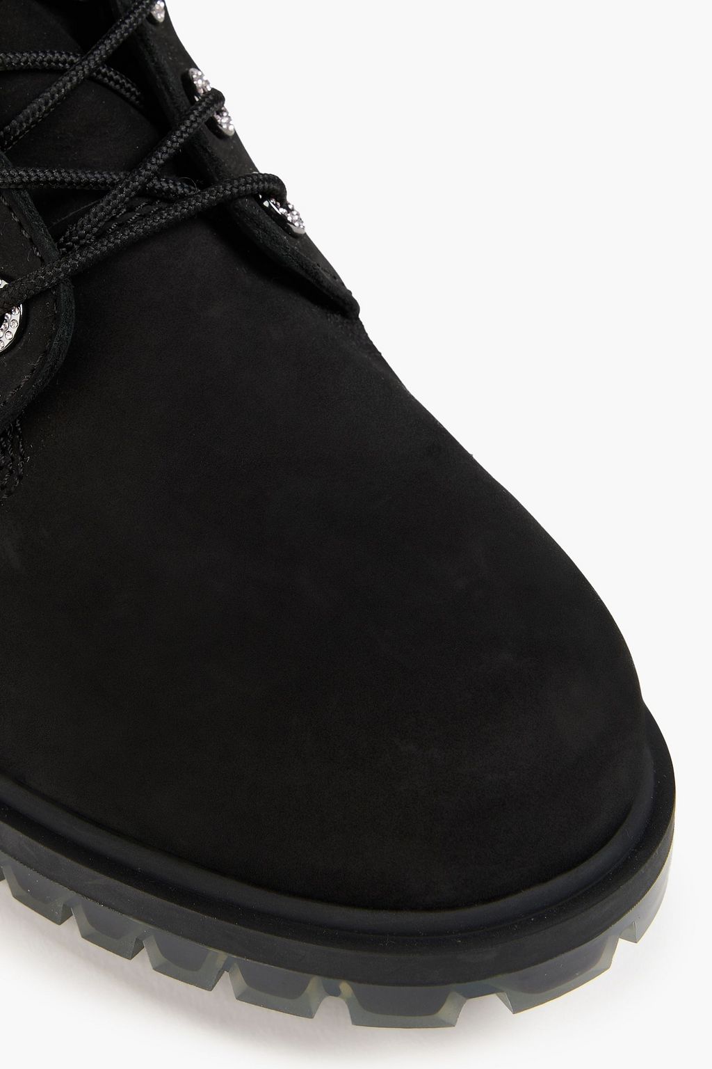 JIMMY CHOO X TIMBERLAND حذاء بوت كومبات من جلد النوبوك مزين بالكريستال