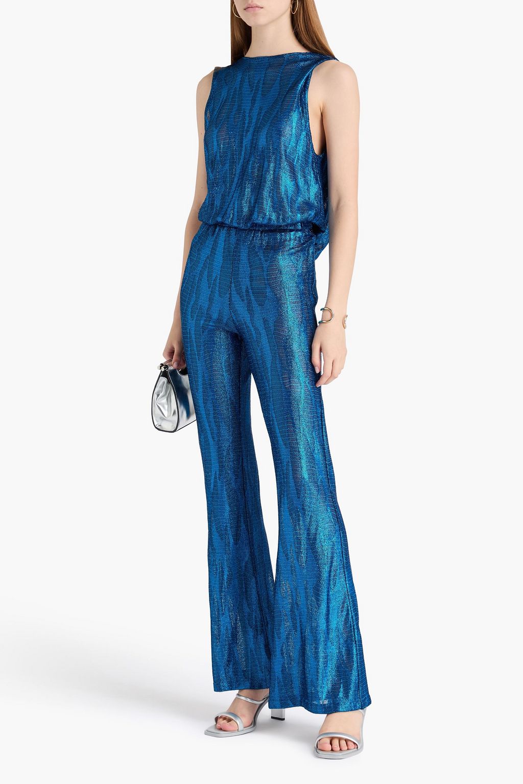 MISSONI جمبسوت بحبكة كروشيه ولون ميتاليك بتصميم درابيه