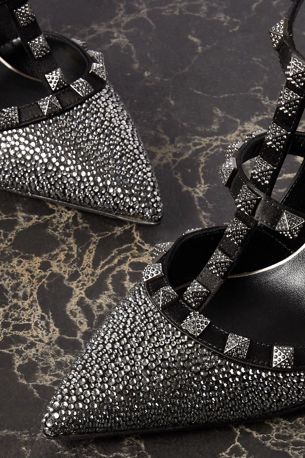 VALENTINO GARAVANI Rockstud 100 crystal-embellished leather pumps