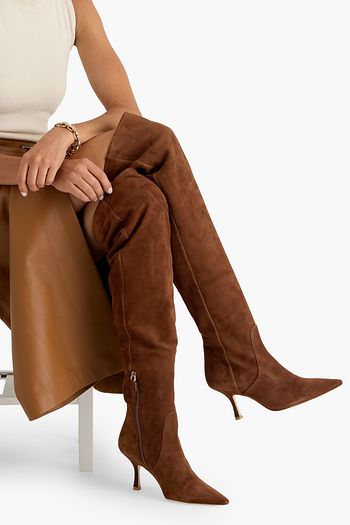STUART WEITZMAN بوت ناعومي بطول أعلى الركبة من جلد السويد