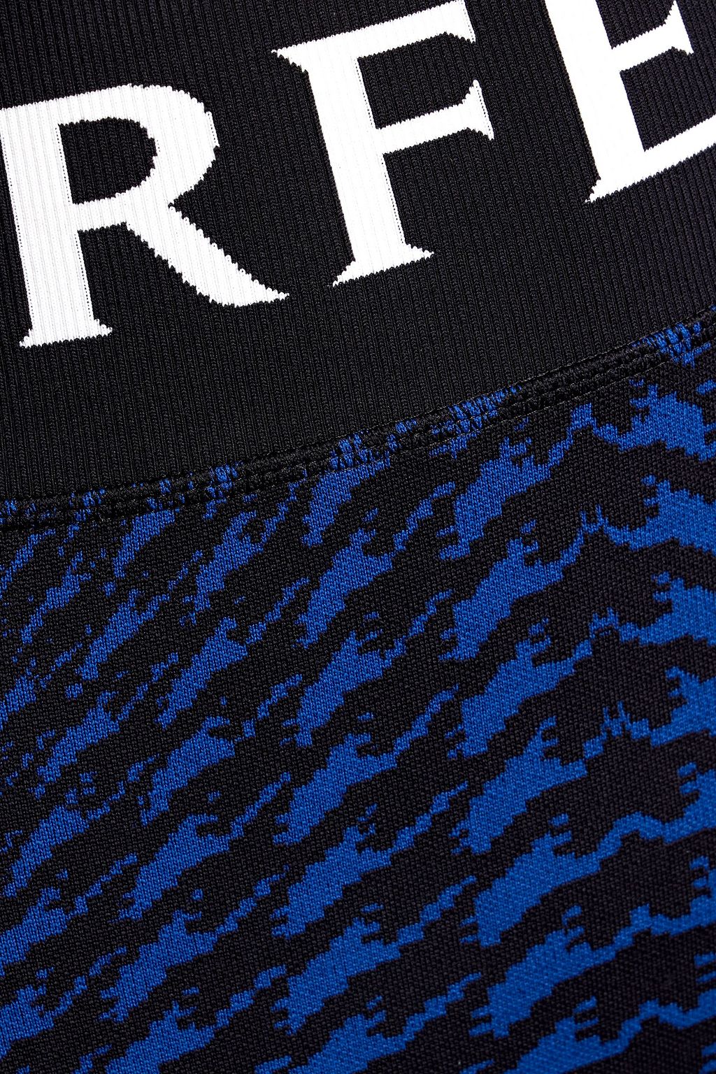 PERFECT MOMENT Jacquard-knit leggings