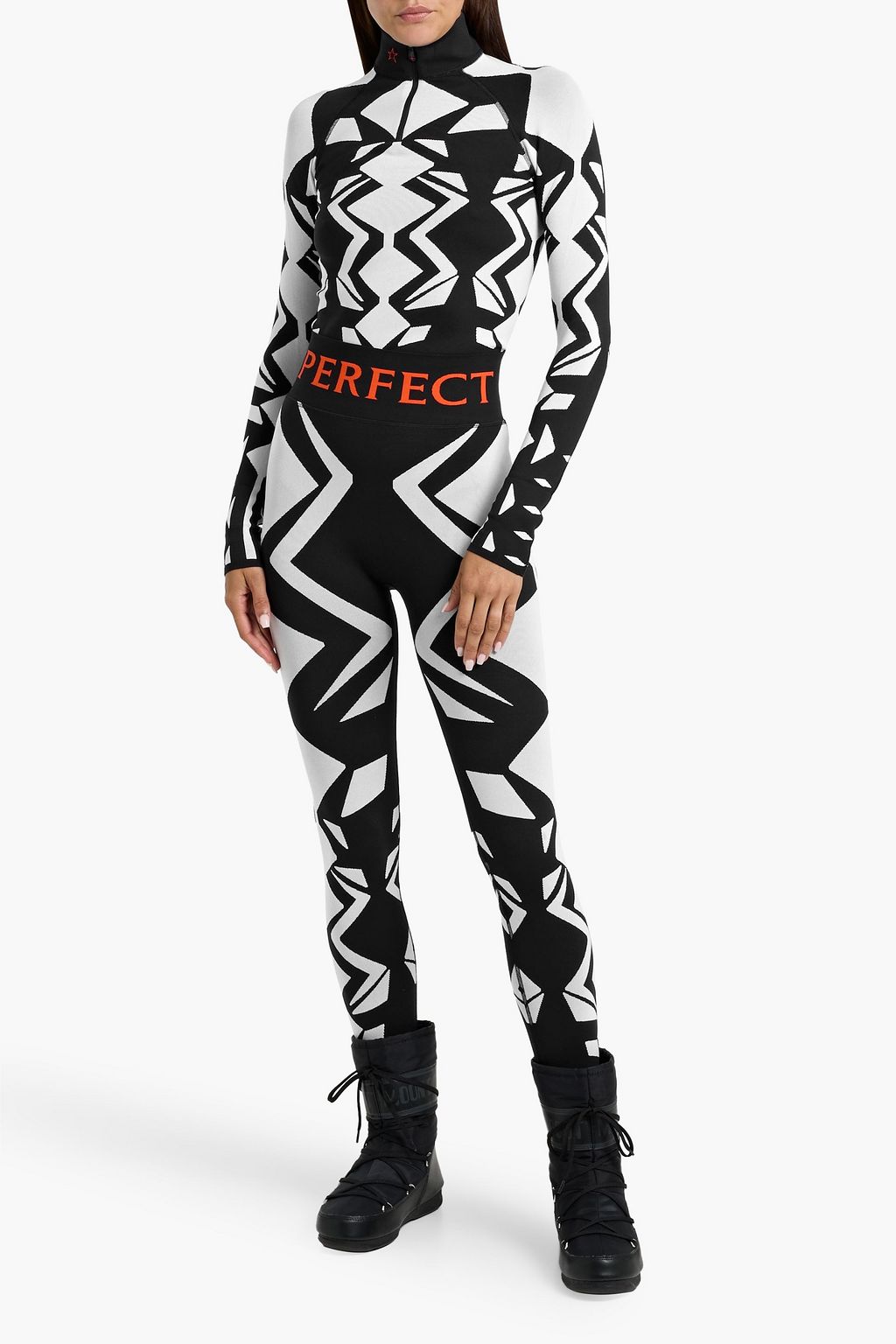 PERFECT MOMENT Jacquard-knit leggings