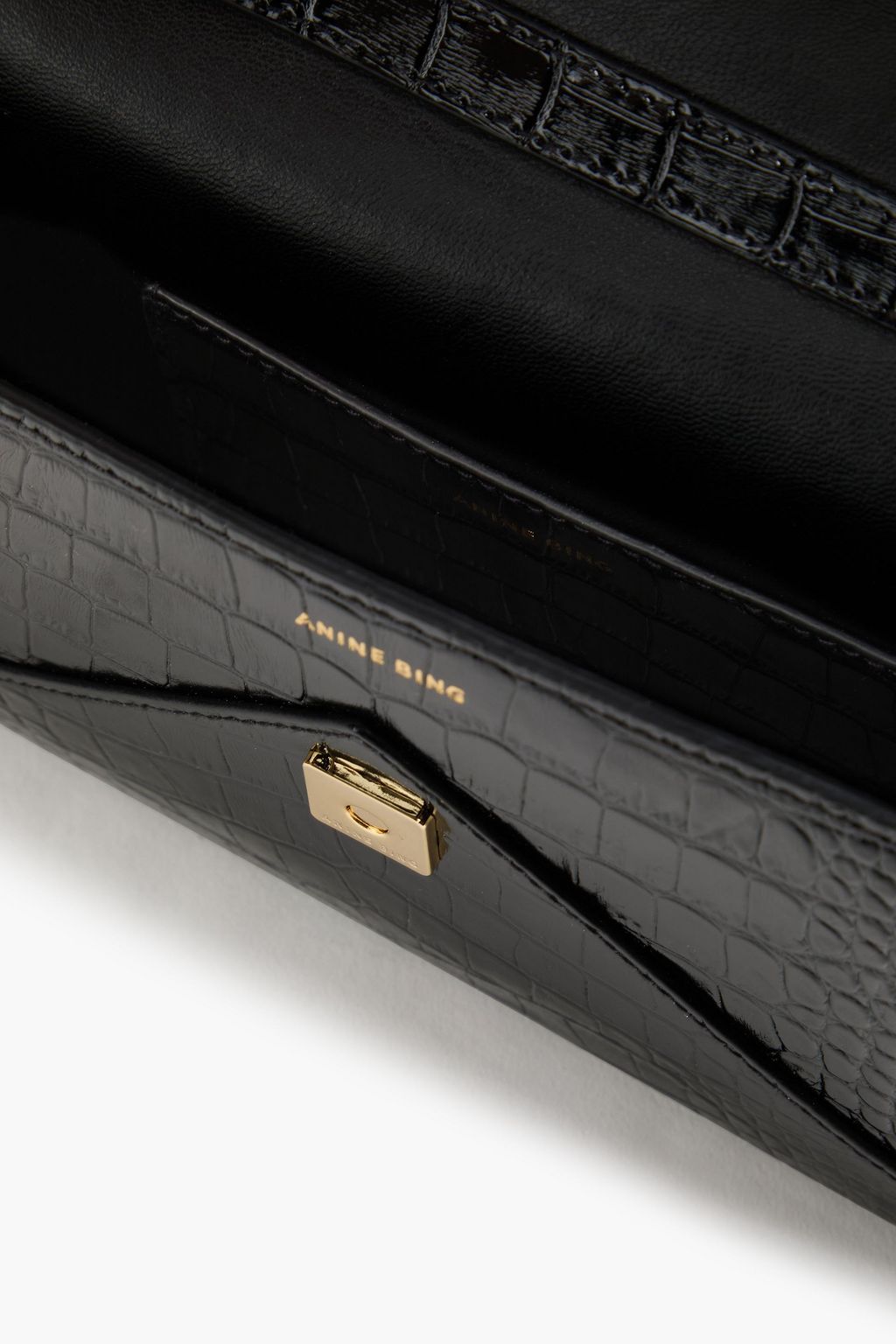 ANINE BING Kuvert-Clutch „Elly“ aus Leder mit Krokodileffekt