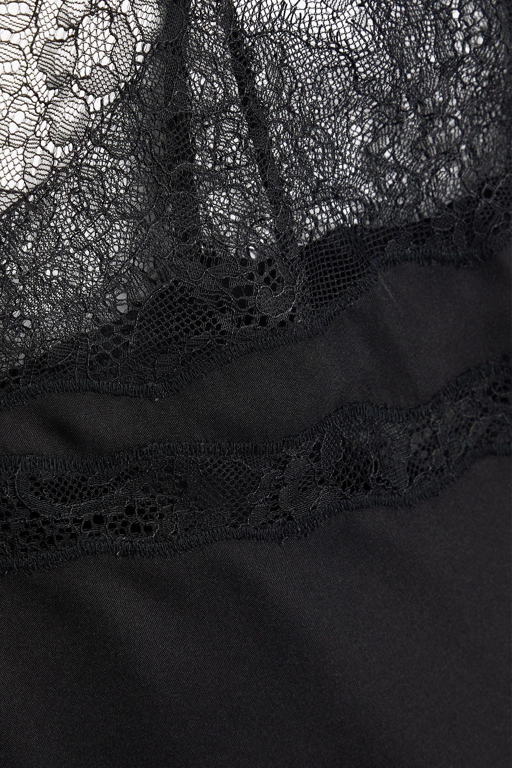 ANINE BING Top „Dorothy“ aus Satin aus einer Seidenmischung mit Einsätzen aus schnurgebundener Spitze