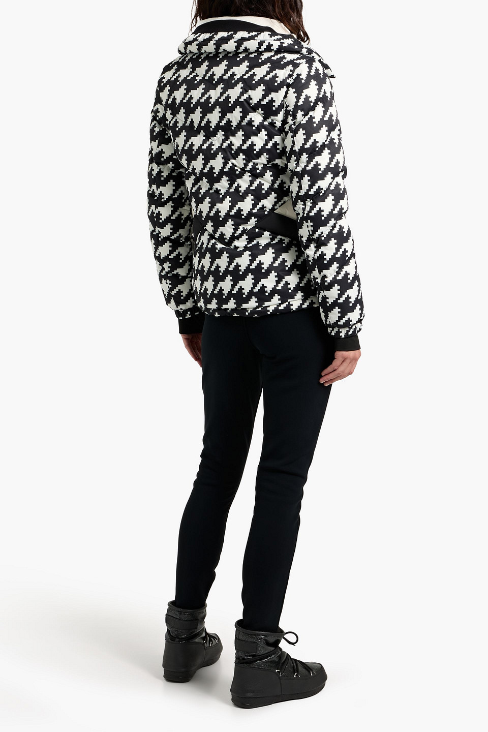 Perfect Moment Houndstooth Quilted Ski Jacket In Black