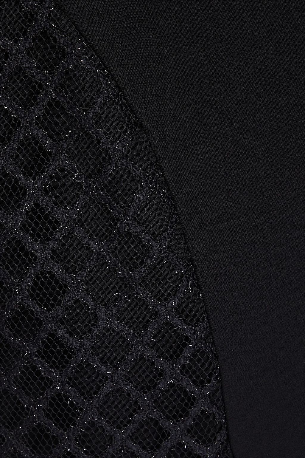 SAFIYAA فستان سهرة ساشا بِكُم واحد من الكريب وحواف من الدانتيل