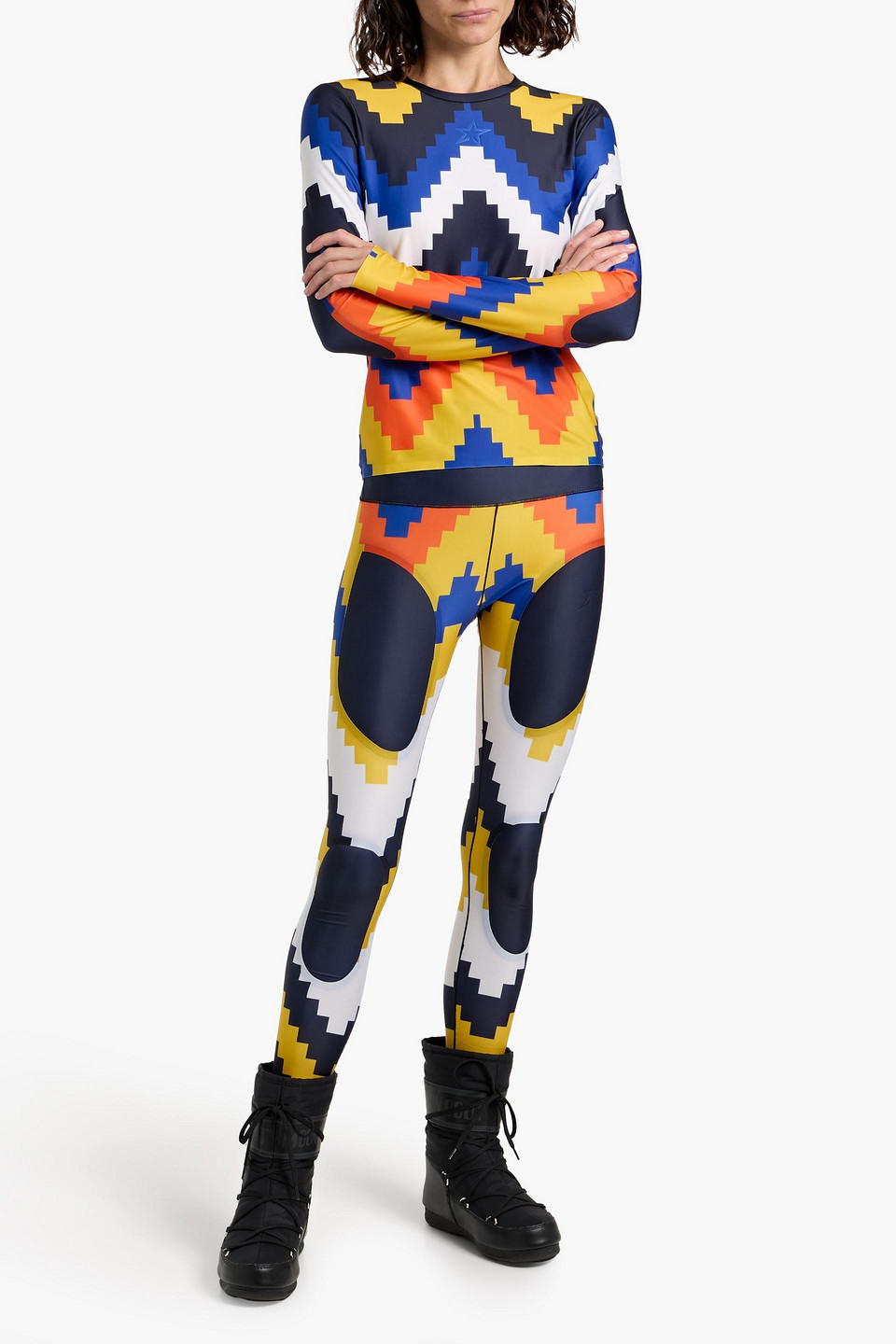 Perfect Moment Printed Stretch Base Layer In Blue