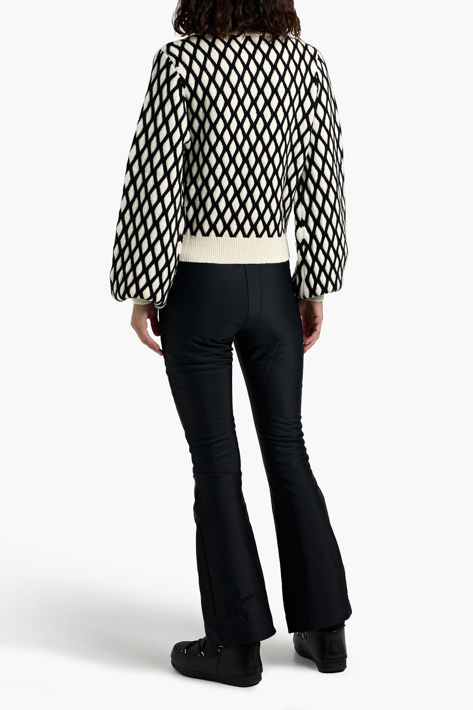 Perfect Moment Carving Air Jacquard-knit Wool And Cashmere-blend Sweater In Black