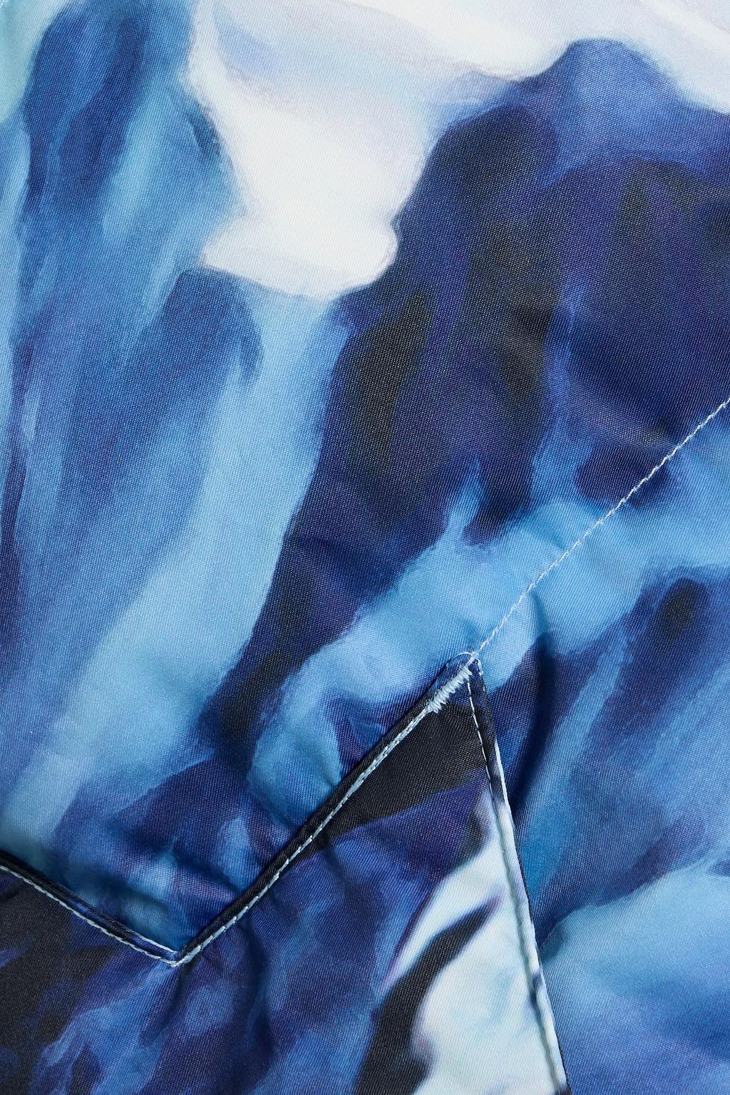 PERFECT MOMENT Quilted printed down ski jacket