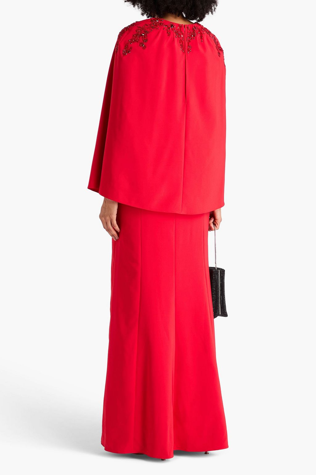 MARCHESA NOTTE فستان سهرة من الجيرسي بأسلوب الكاب وبتصميم مطرّز