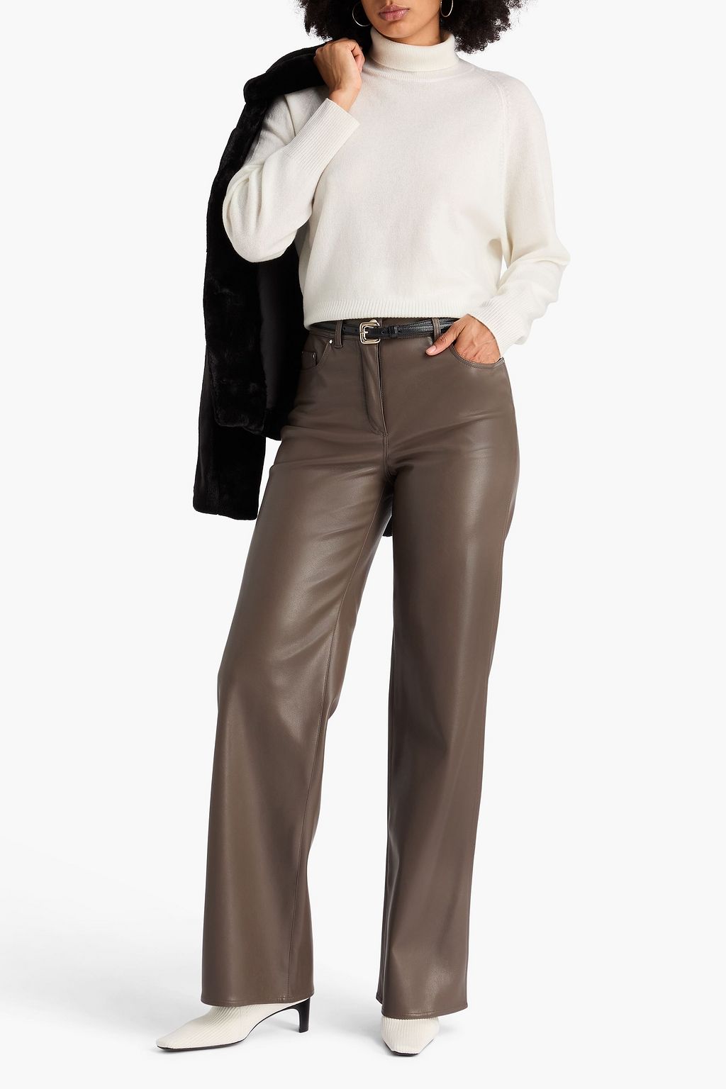 VINCE. Wool and cashmere-blend turtleneck sweater