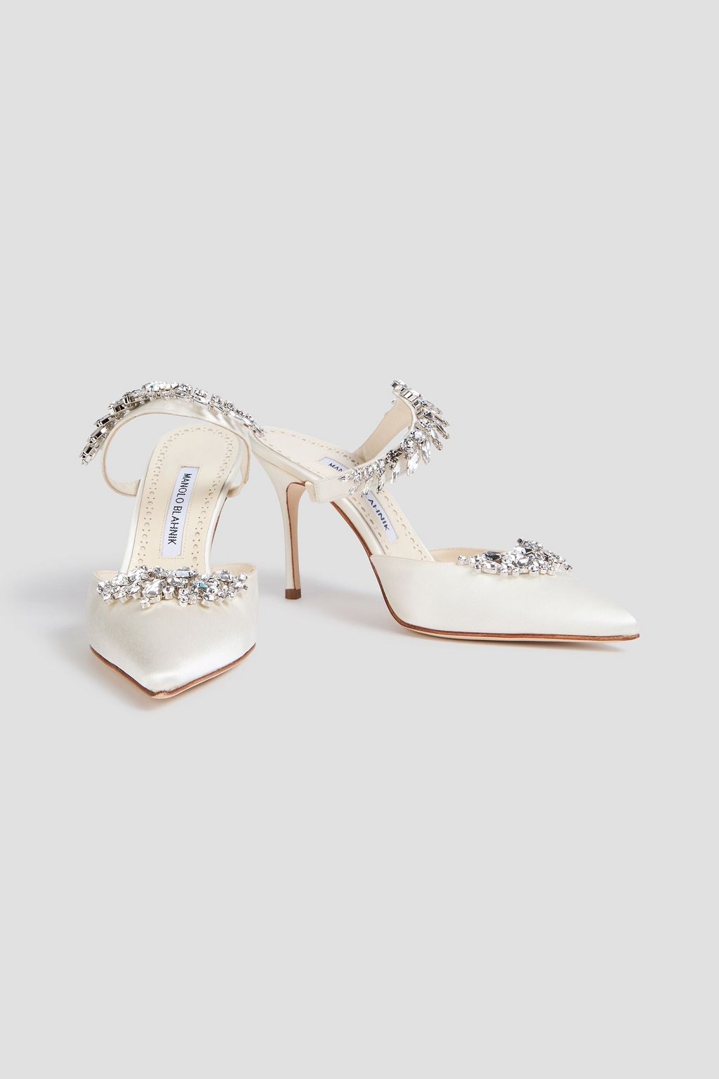 MANOLO BLAHNIK 루럼 크리스털 장식 새틴 뮬