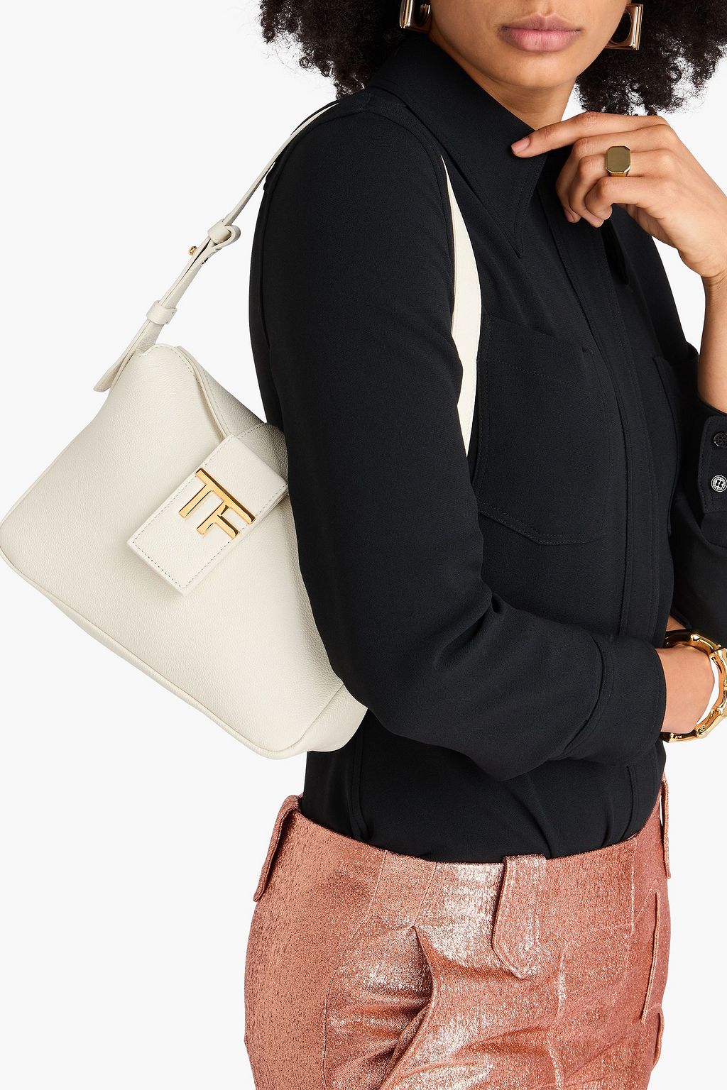 TOM FORD ペブル加工レザー ショルダーバッグ