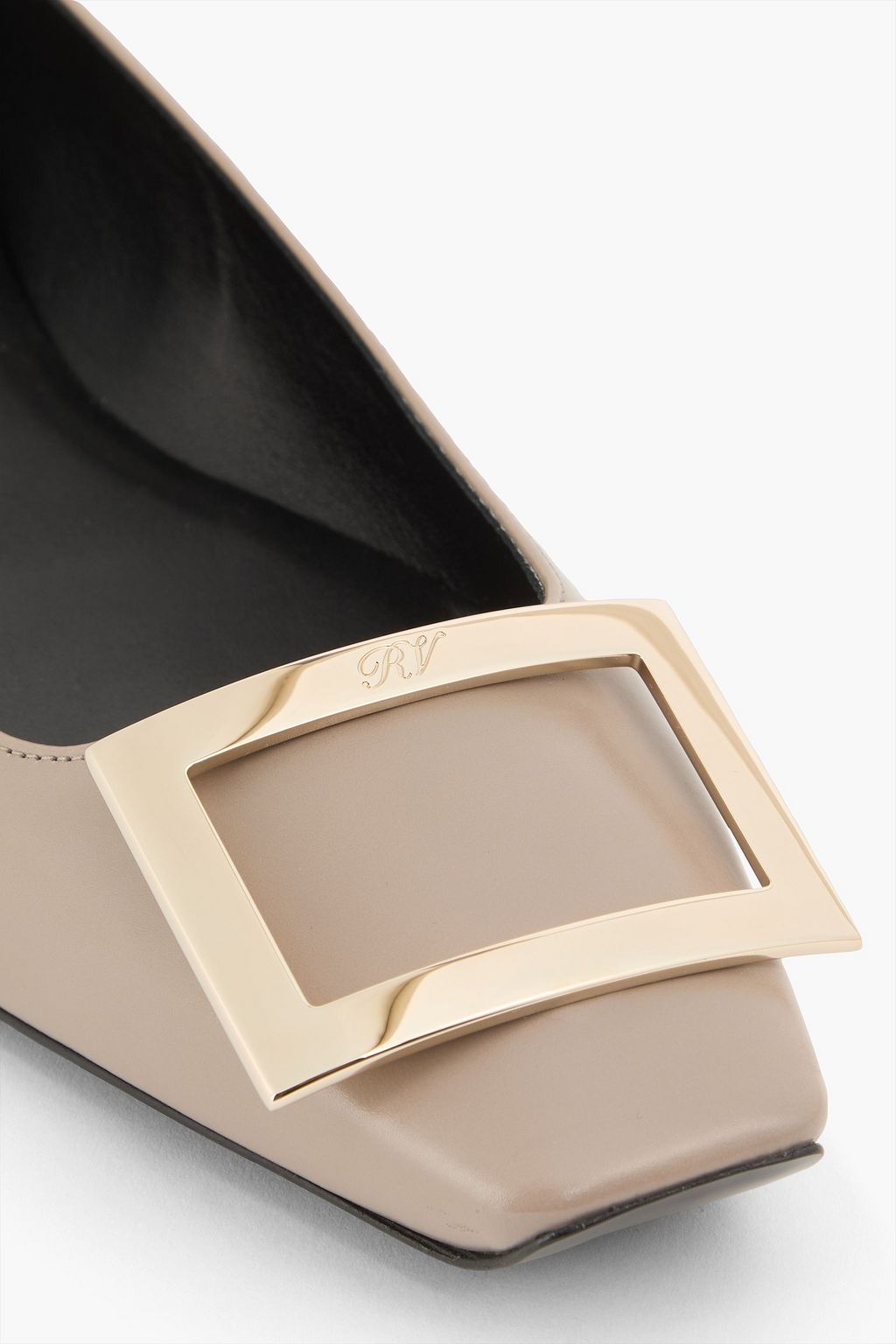 ROGER VIVIER حذاء باليرينا مسطح من الجلد مزين بإبزيم