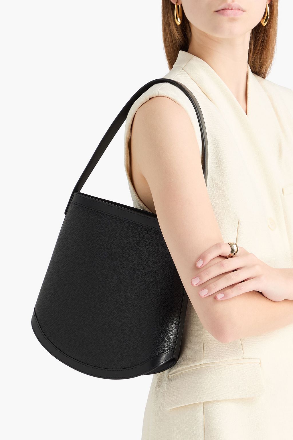 SAVETTE ペブル加工レザー ショルダーバッグ